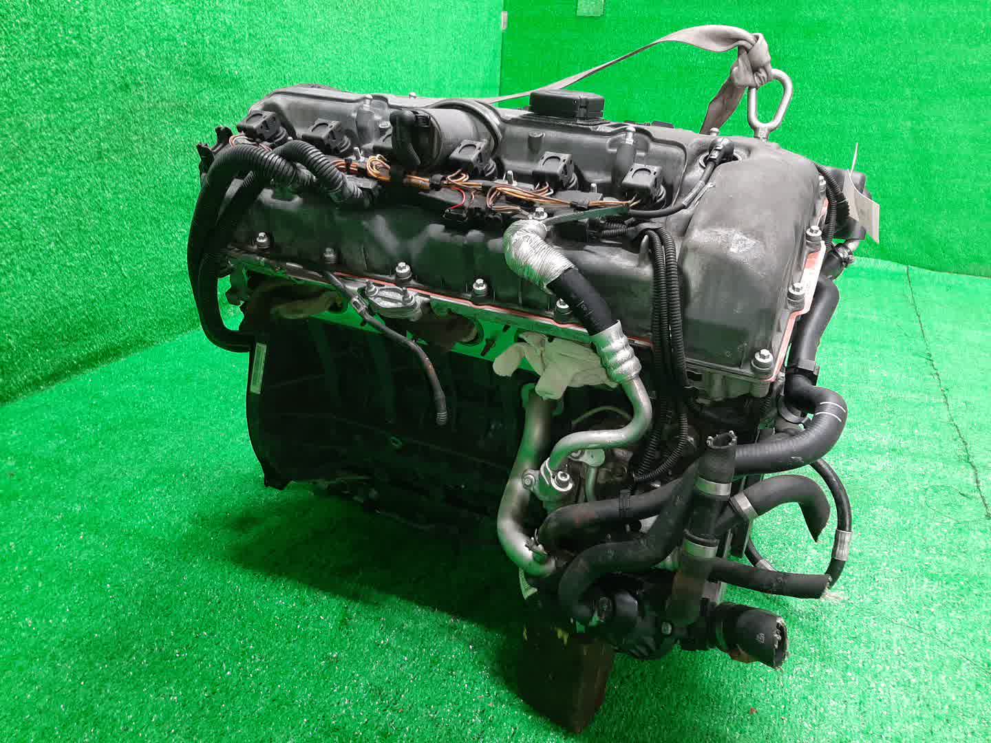 Двигатель BMW 5-Series, 3-Series, X3, 323i, 325i, 525i E61, E60, E90, E91, E93, E92, E83 N52B25AF N52B25AF 3 ракурс
