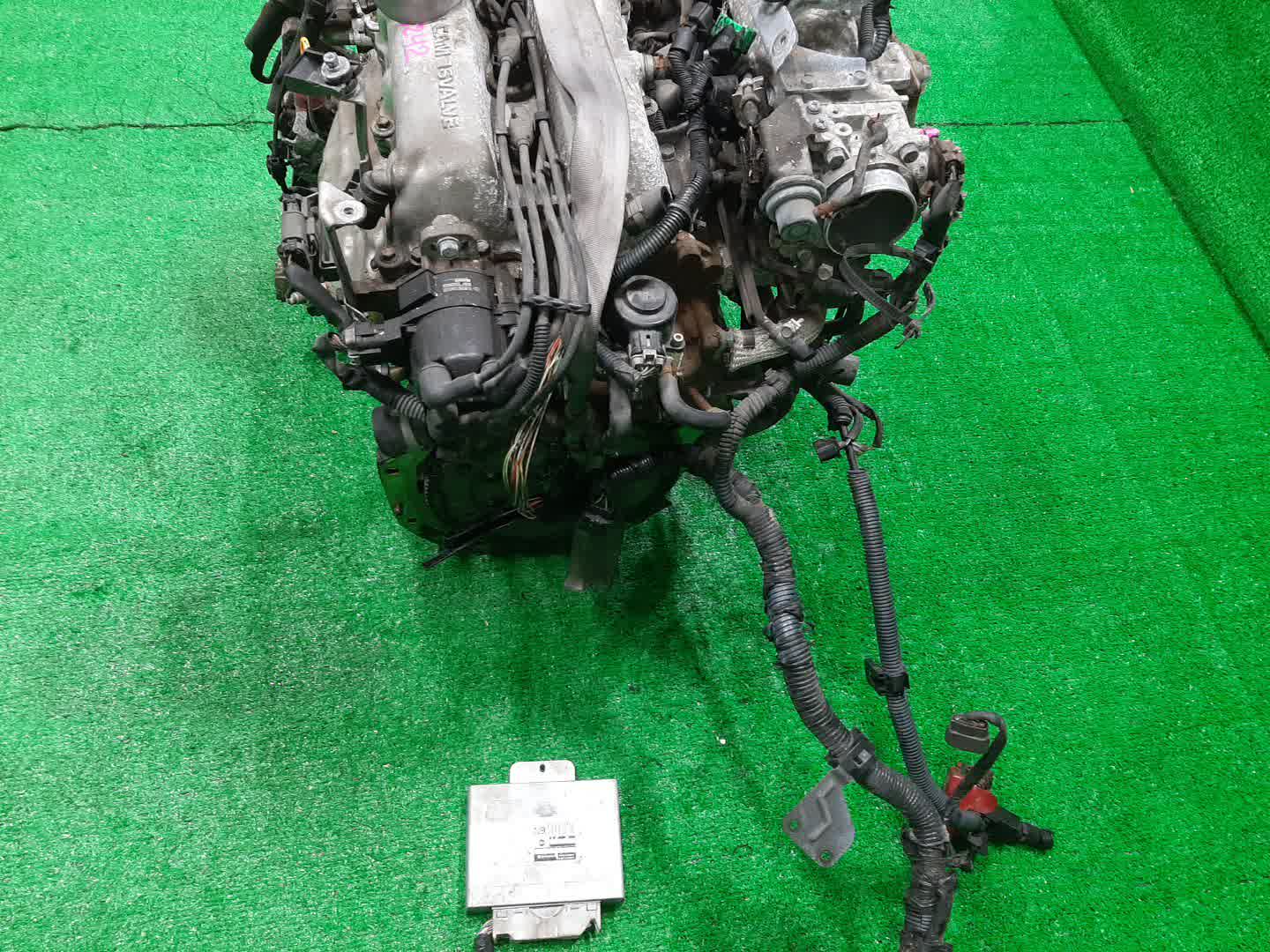 Двигатель NISSAN SERENA PC24 SR20DE 148291B 5 ракурс Двигатель NISSAN SERENA PC24 SR20DE 148291B 5 ракурс