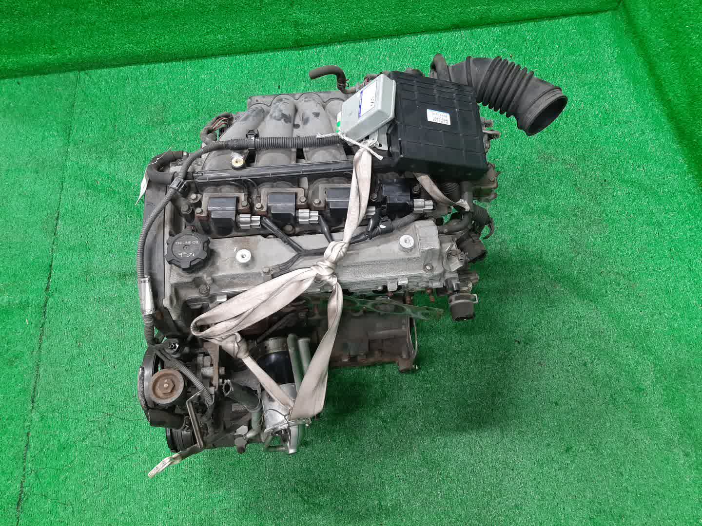 Двигатель MITSUBISHI CHARIOT GRANDIS N84W, N94W 4G64 MD373962 1 ракурс Двигатель MITSUBISHI CHARIOT GRANDIS N84W, N94W 4G64 MD373962 1 ракурс