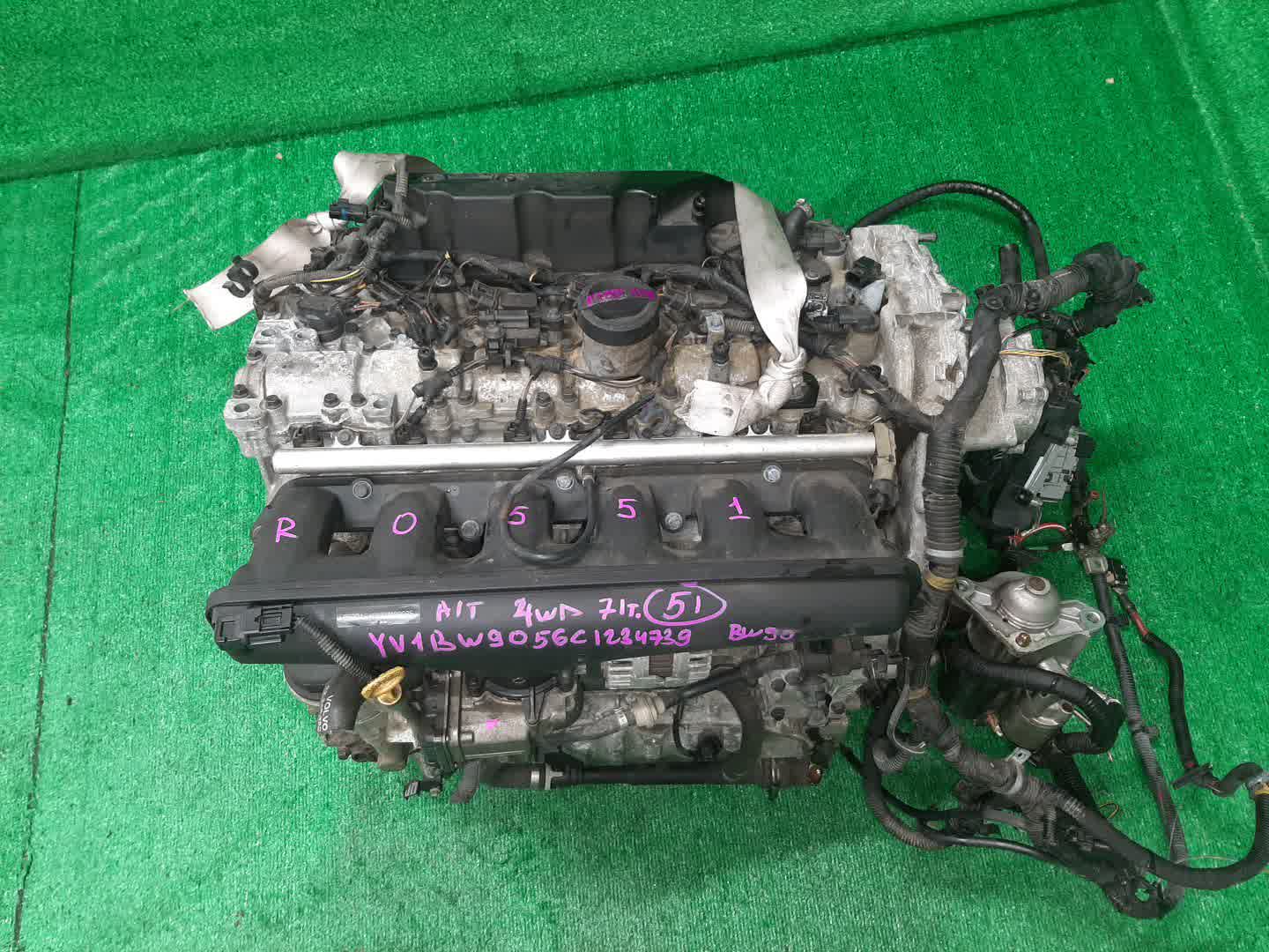Двигатель VOLVO V60, S60, XC70, V70, XC60, S80 FW90, FS90, BZ90, BW90, DZ99, DZ90, AS60 B6304T4 04121108285 1 ракурс