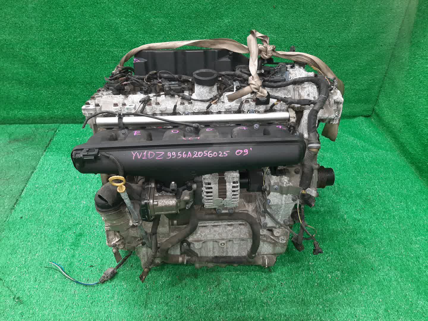 Двигатель VOLVO XC70, V70, XC60, S80 BZ99, , DZ99, AS60 B6304T2 29040923543 4 ракурс