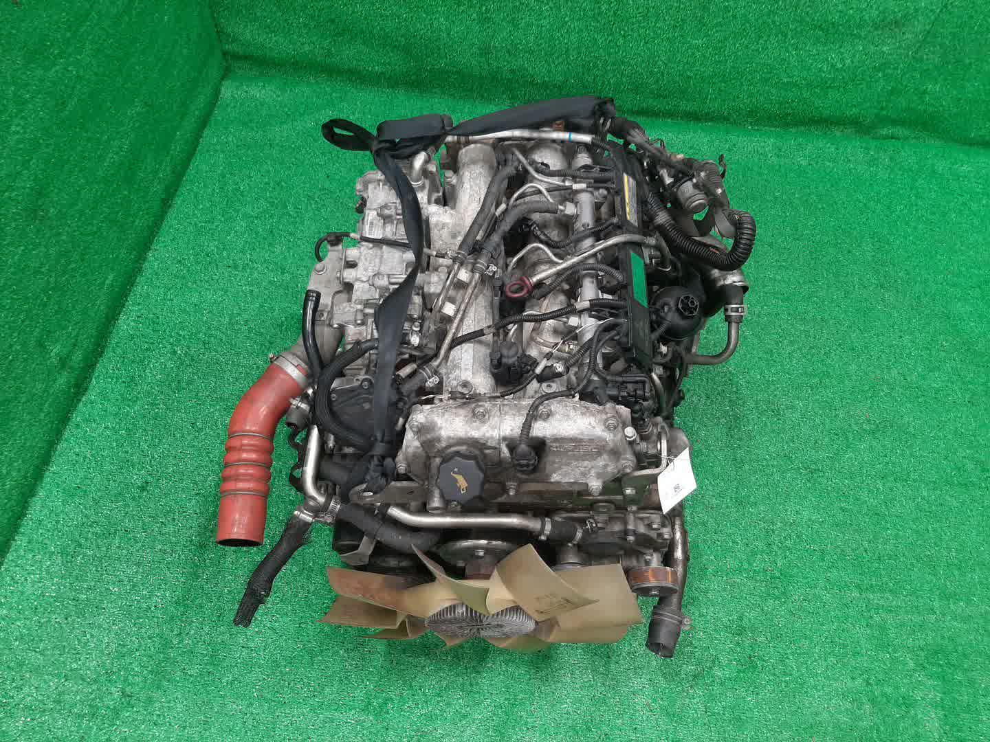 Двигатель MITSUBISHI FUSO CANTER, CANTER, FUSO FBA20, FBA00, FEA20, FBA50, FEA50, FEB90, FEAV0, FEBS0, FEC90, FEB80, FEB50 4P10 (1AT2) 1 ракурс Двигатель MITSUBISHI FUSO CANTER, CANTER, FUSO FBA20, FBA00, FEA20, FBA50, FEA50, FEB90, FEAV0, FEBS0, FEC90, FEB80, FEB50 4P10 (1AT2) 1 ракурс