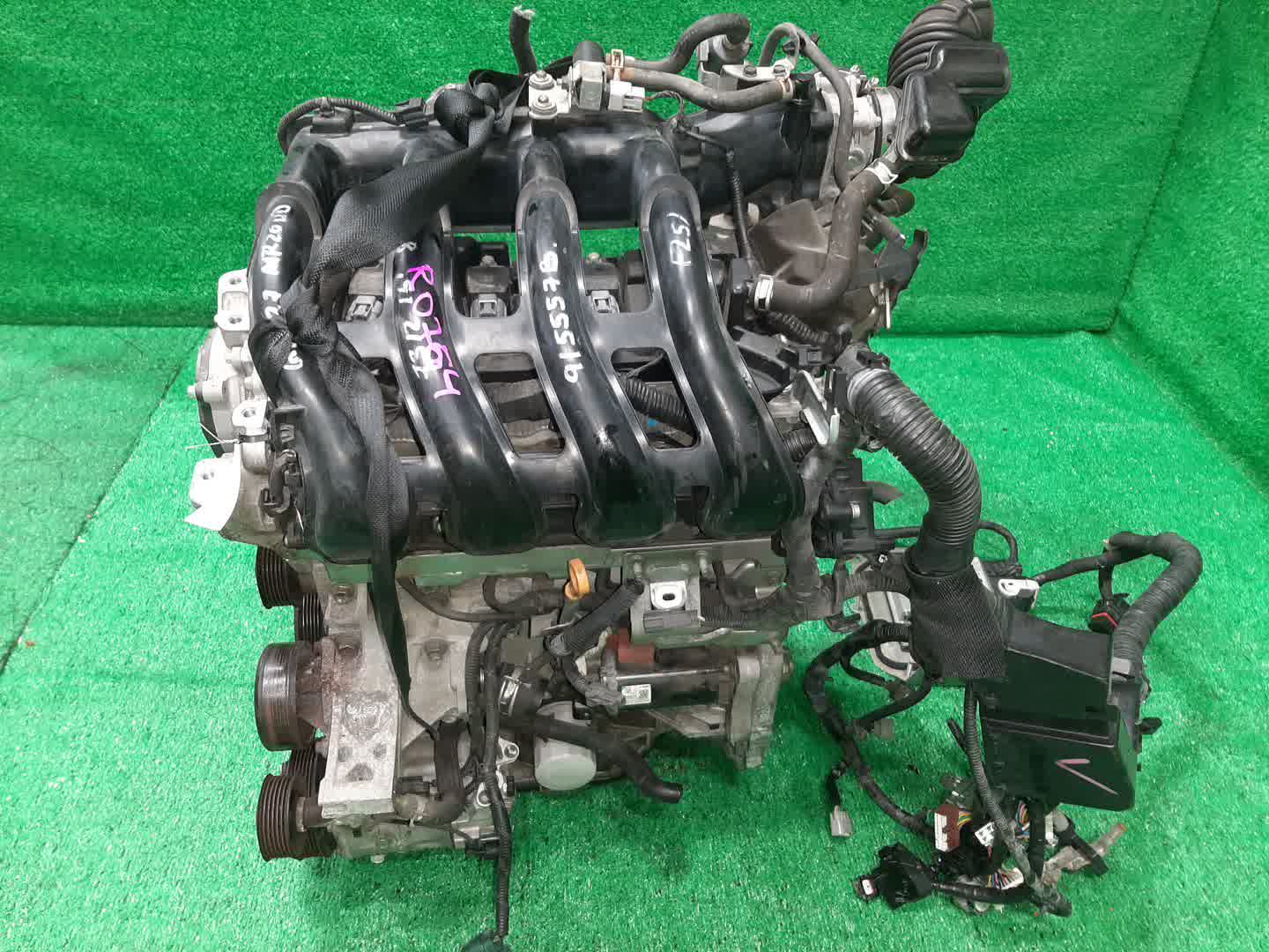 Двигатель NISSAN SERENA C27 MR20DD 915557B 4 ракурс Двигатель NISSAN SERENA C27 MR20DD 915557B 4 ракурс