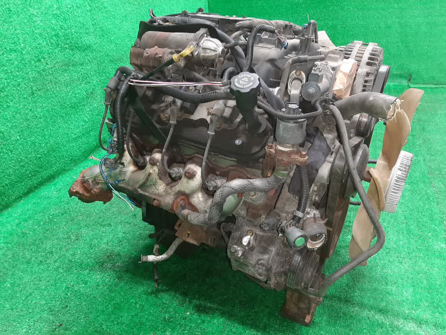 Двигатель GMC YUKON GMT830 VORTEC LQ4 T1J173385 3 ракурс