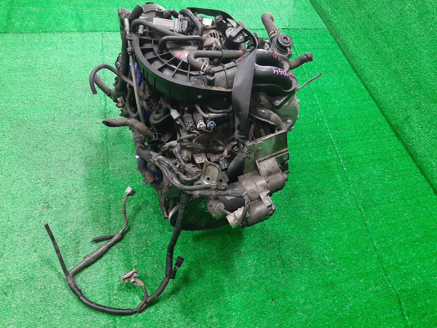 Двигатель MAZDA RX-8 SE3P 13B N3R2 5 ракурс Двигатель MAZDA RX-8 SE3P 13B N3R2 5 ракурс