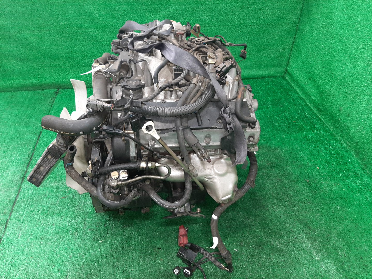 Двигатель MITSUBISHI PAJERO V75W, V65W 6G74 MR578332 4 ракурс