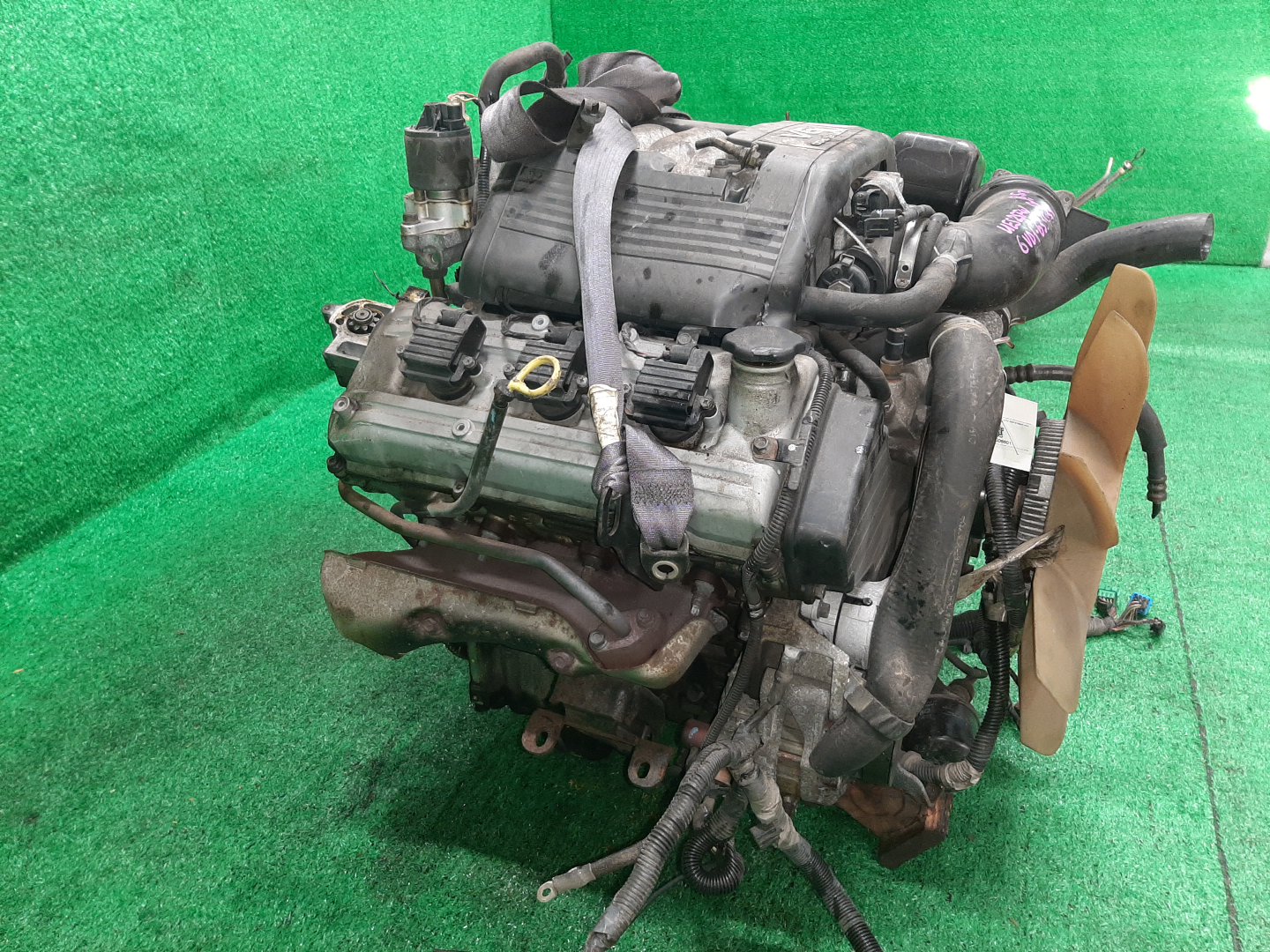 Двигатель ISUZU WIZARD, MU UES25FW 6VD1 633034 3 ракурс