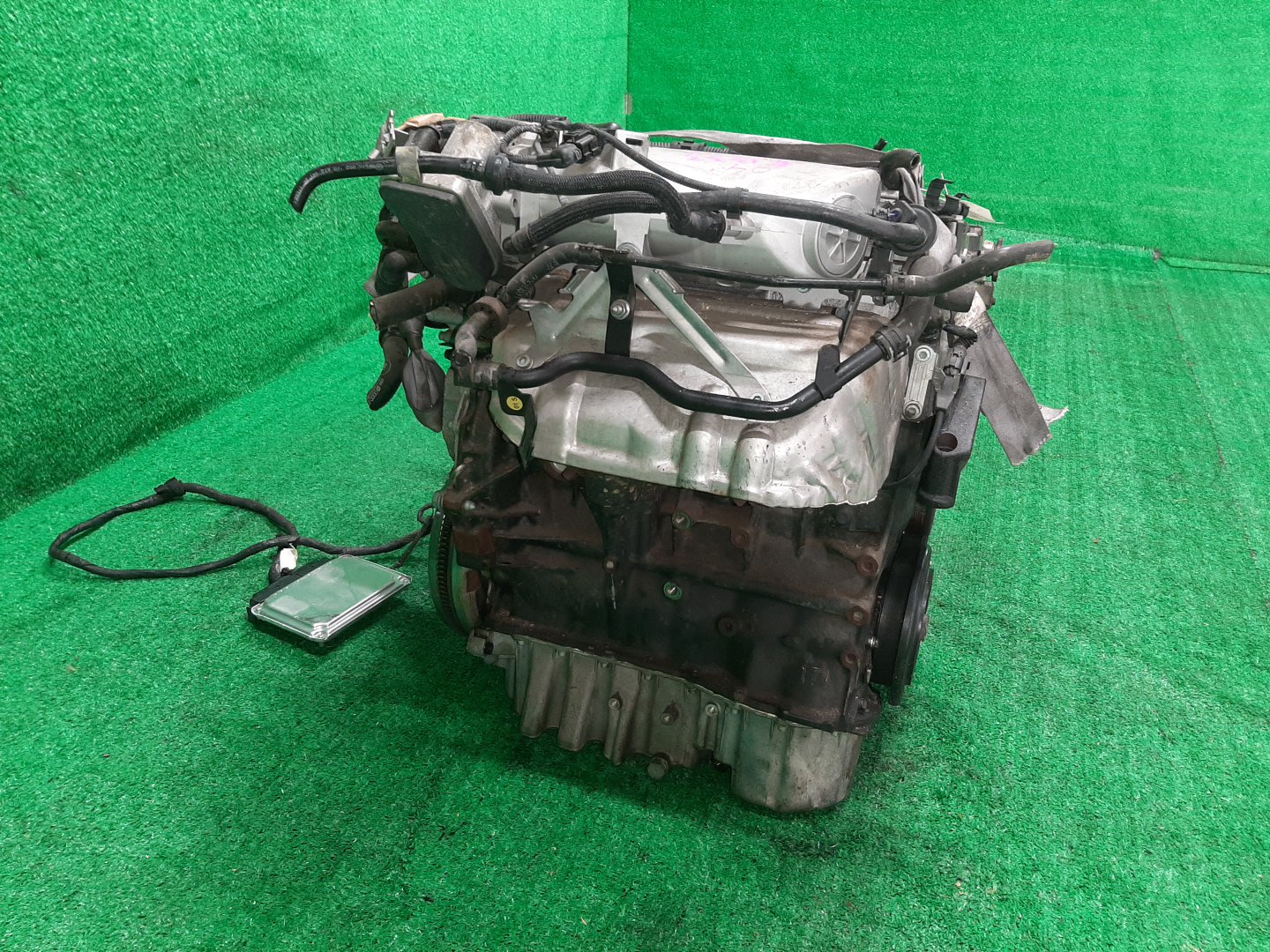 Двигатель AUDI GOLF, TT, A3 1K1, 8J3, 8PA, 8P1 BUB, BMJ, BDB 002201 3 ракурс
