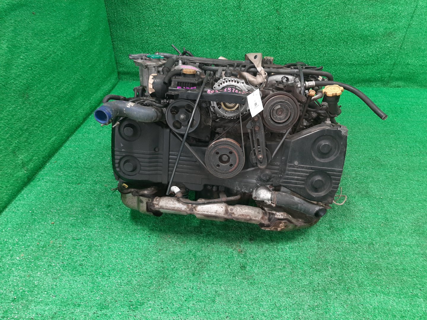 Двигатель SUBARU LEGACY BD5, BG5 EJ20R 798881 2 ракурс Двигатель SUBARU LEGACY BD5, BG5 EJ20R 798881 2 ракурс