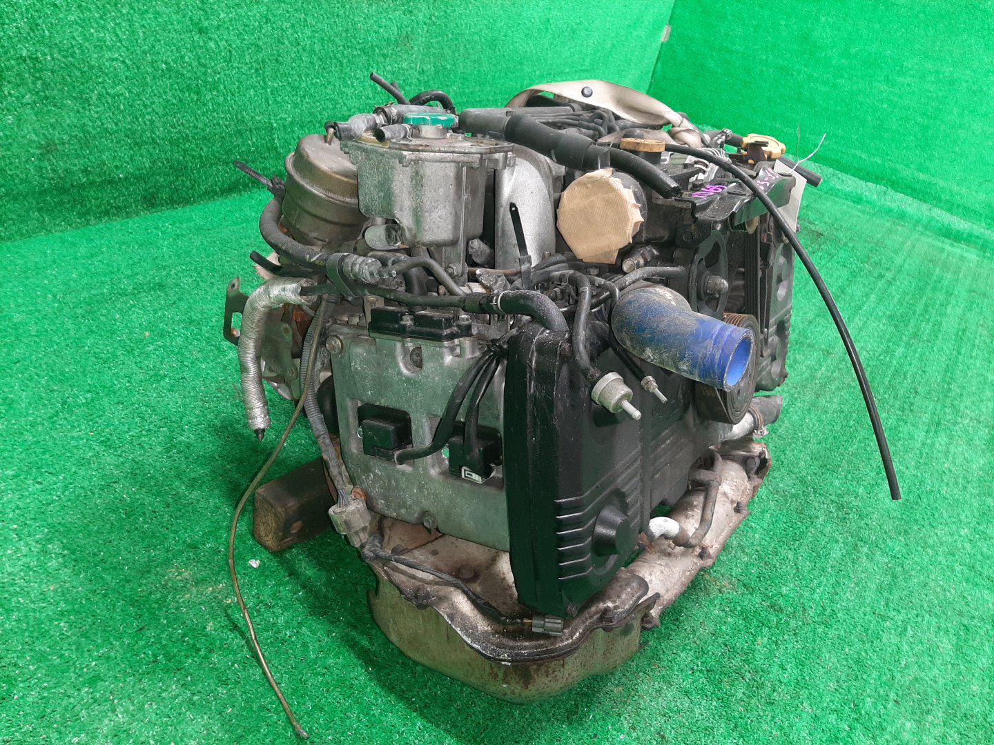 Двигатель SUBARU LEGACY BD5, BG5 EJ20R 798881 3 ракурс Двигатель SUBARU LEGACY BD5, BG5 EJ20R 798881 3 ракурс