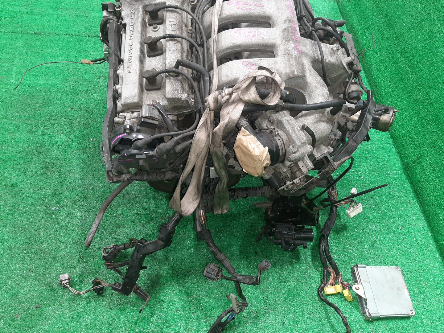 Двигатель MAZDA EUNOS 800, CAPELLA, MILLENIA, CRONOS, MX-6, EFINI MS-8, 626 TA5P, TA5A, TA5Y, TA5Z, GW5R, GE5P, GEEP, GE5B, GE5S, MB5A, MB5P, GF KL-ZE 831640 5 ракурс Двигатель MAZDA EUNOS 800, CAPELLA, MILLENIA, CRONOS, MX-6, EFINI MS-8, 626 TA5P, TA5A, TA5Y, TA5Z, GW5R, GE5P, GEEP, GE5B, GE5S, MB5A, MB5P, GF KL-ZE 831640 5 ракурс
