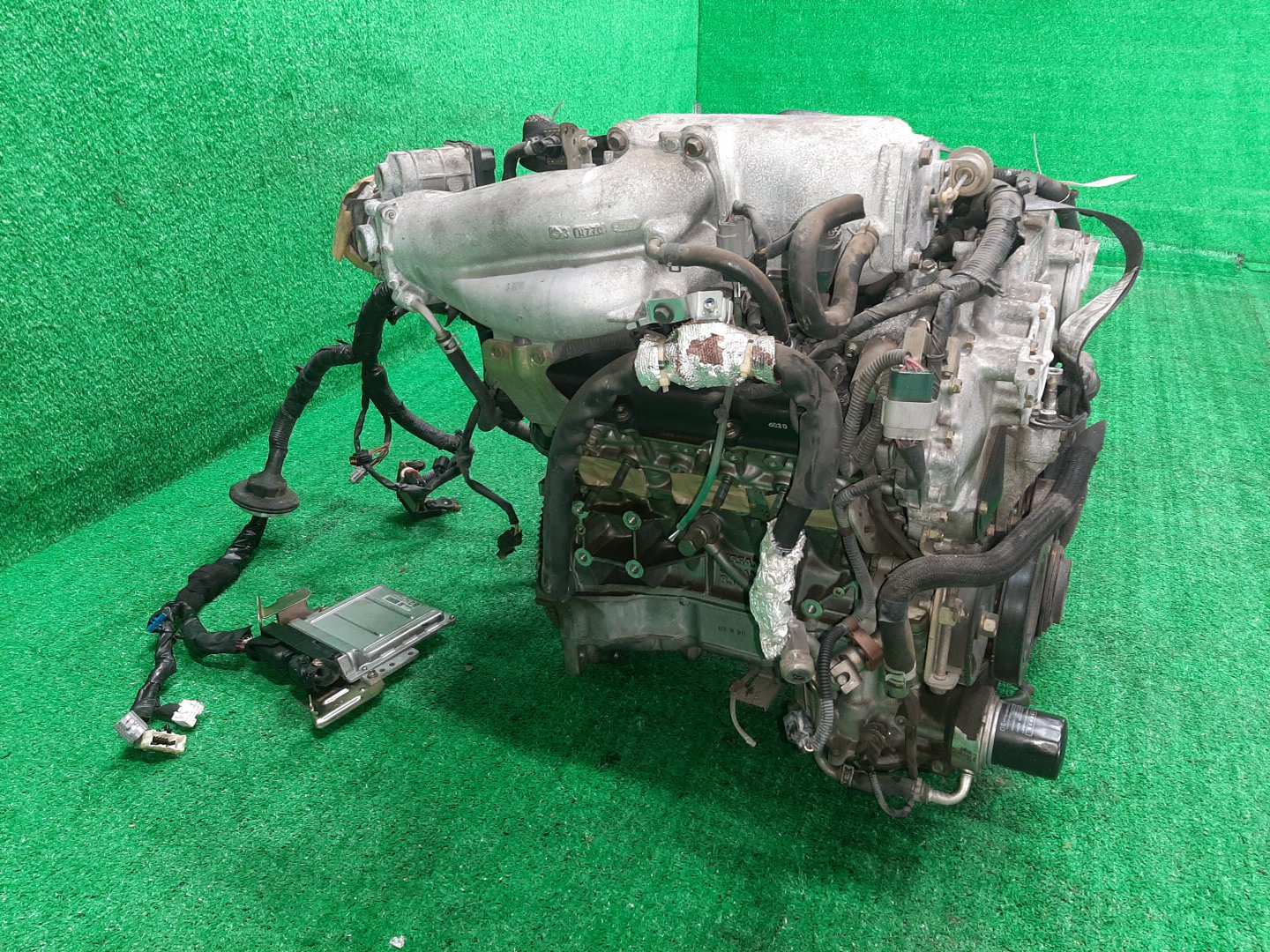 Двигатель NISSAN MURANO PZ50 VQ35DE 956437B 3 ракурс
