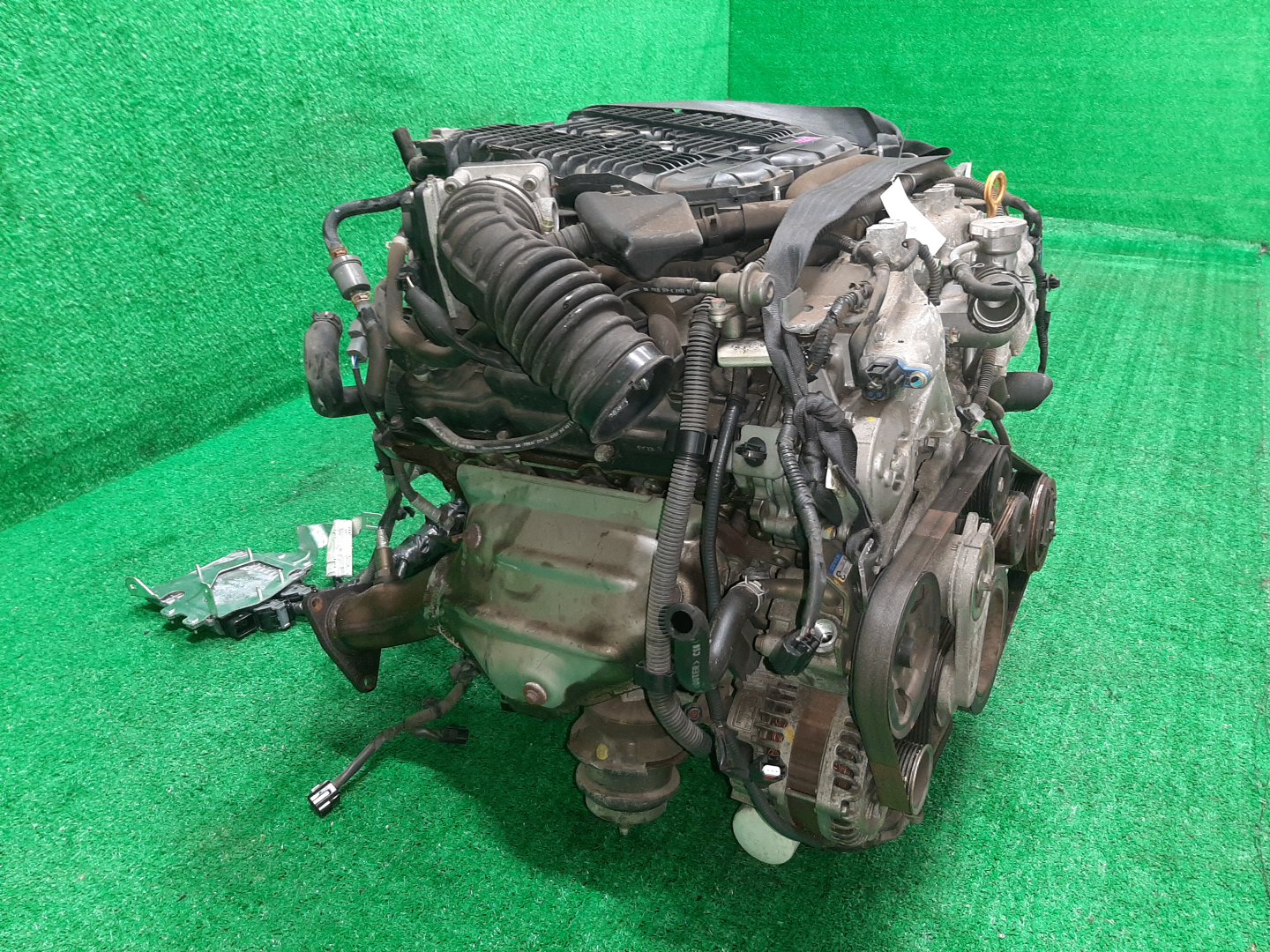 Двигатель NISSAN SKYLINE PV36 VQ35HR 518486C 3 ракурс