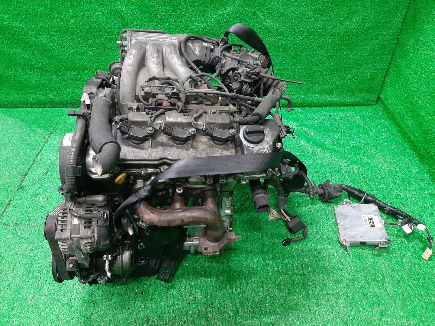 Двигатель TOYOTA ALPHARD MNH10W 1MZ-FE 1MOD 4 ракурс Двигатель TOYOTA ALPHARD MNH10W 1MZ-FE 1MOD 4 ракурс
