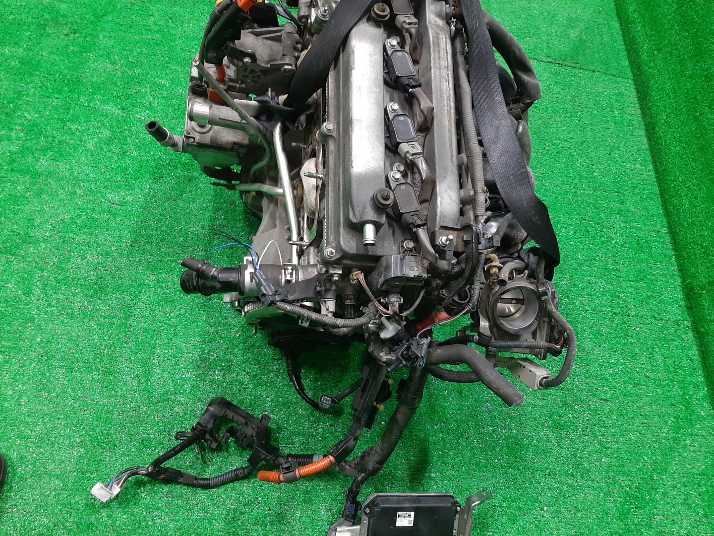 Двигатель TOYOTA SAI AZK10 2AZ-FXE B513315 5 ракурс