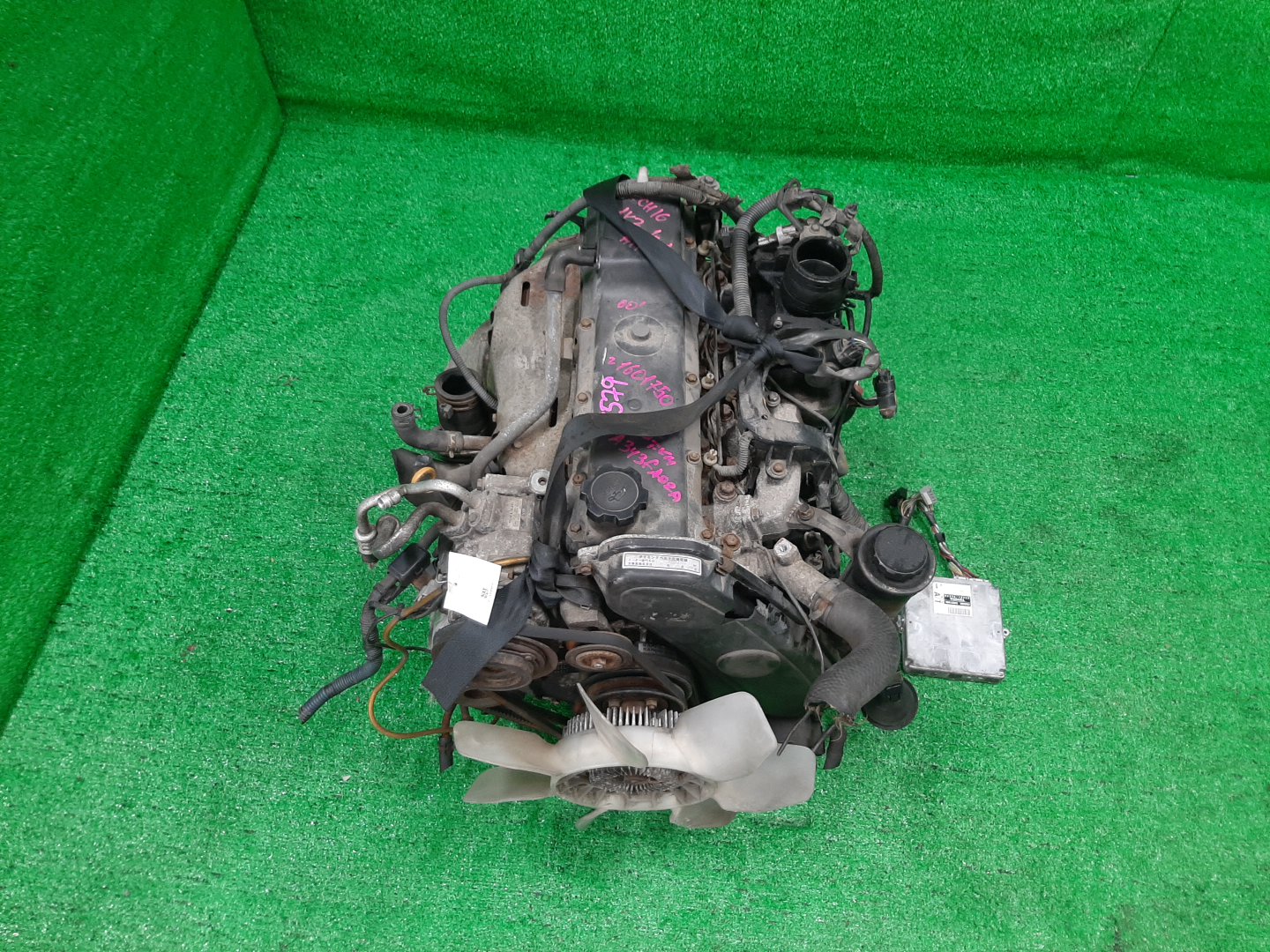 Двигатель TOYOTA GRANVIA, GRAND HIACE, HIACE REGIUS, TOURING HIACE KCH16W, KCH46G, KCH46W 1KZ-TE 2MOD 1 ракурс Двигатель TOYOTA GRANVIA, GRAND HIACE, HIACE REGIUS, TOURING HIACE KCH16W, KCH46G, KCH46W 1KZ-TE 2MOD 1 ракурс