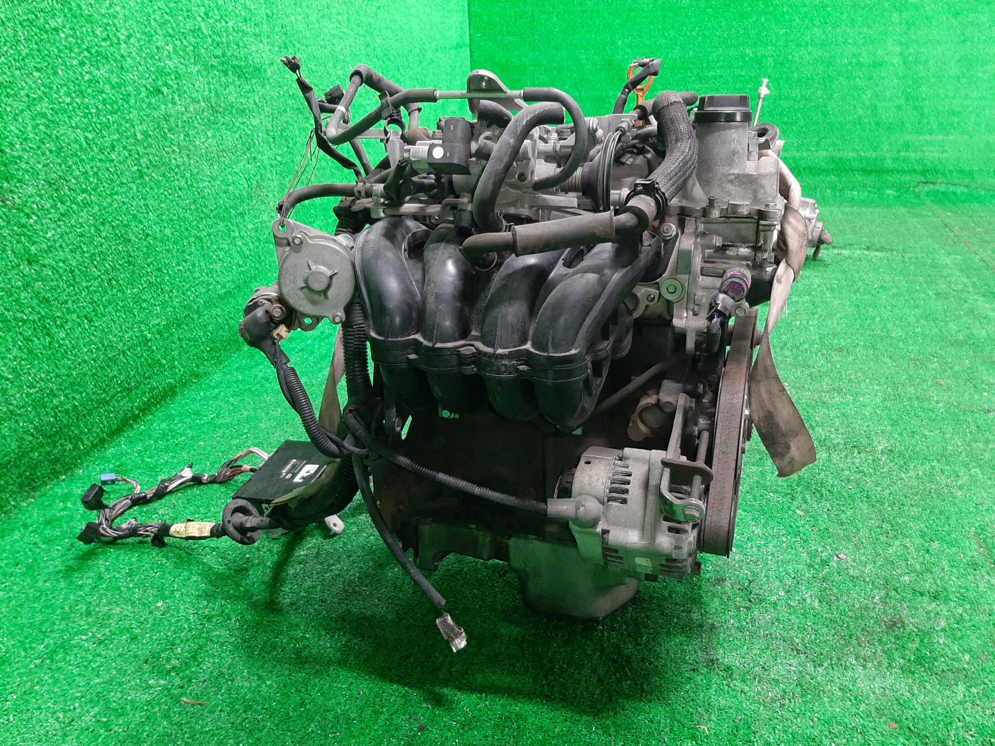 Двигатель TOYOTA BB, COO QNC21, M402S 3SZ-VE 2283280 3 ракурс