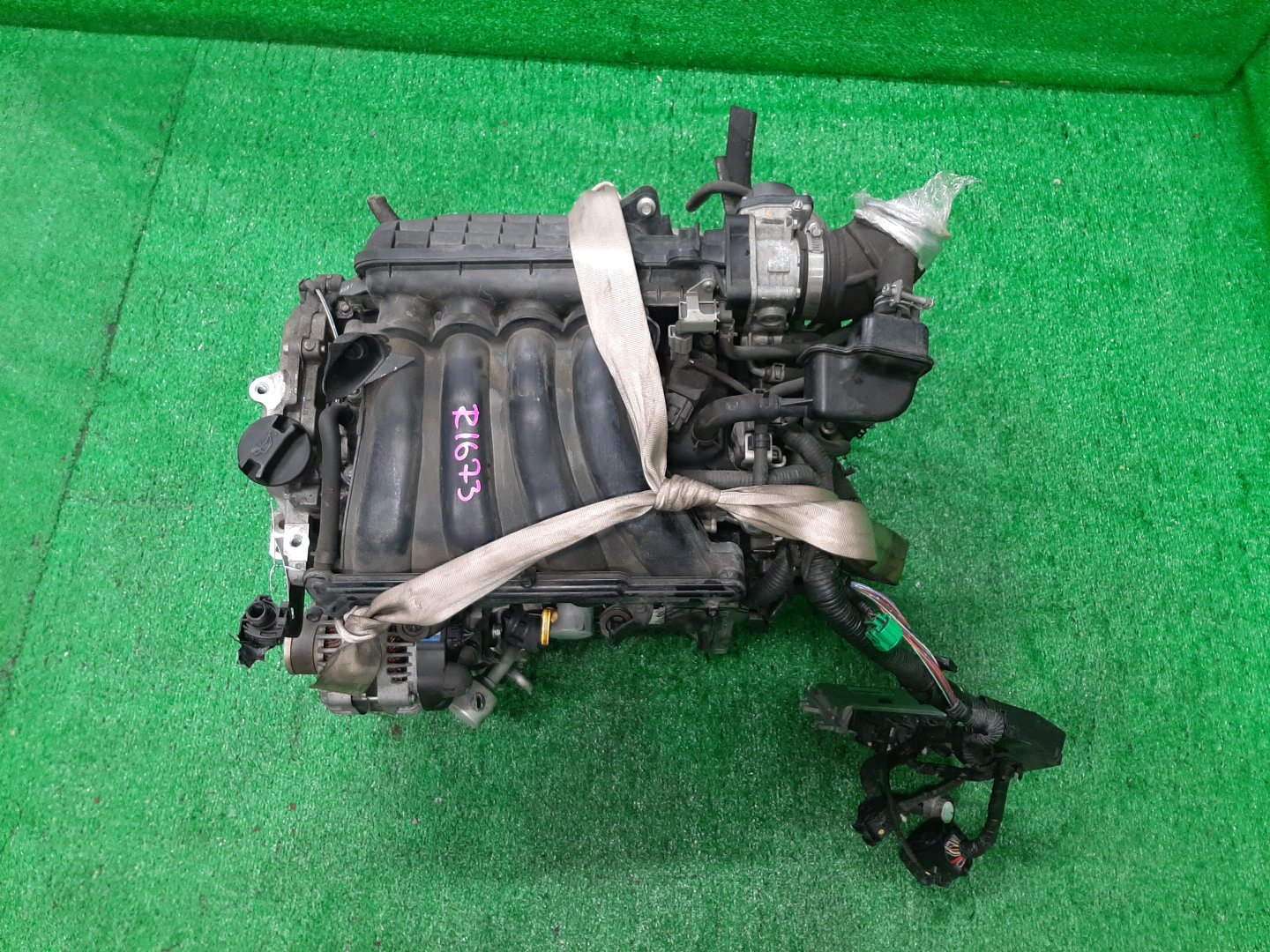 Двигатель NISSAN LANDY, SERENA SC25, CC25, C25 MR20DE 897416A 1 ракурс Двигатель NISSAN LANDY, SERENA SC25, CC25, C25 MR20DE 897416A 1 ракурс