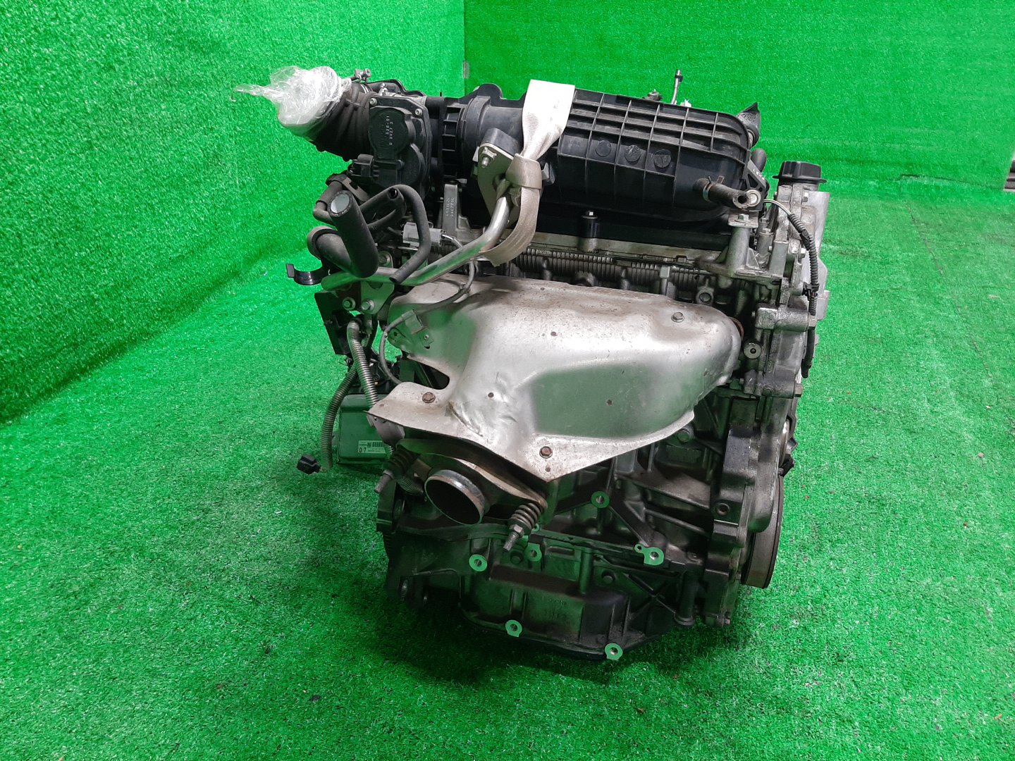 Двигатель NISSAN LANDY, SERENA SC25, CC25, C25 MR20DE 897416A 3 ракурс Двигатель NISSAN LANDY, SERENA SC25, CC25, C25 MR20DE 897416A 3 ракурс