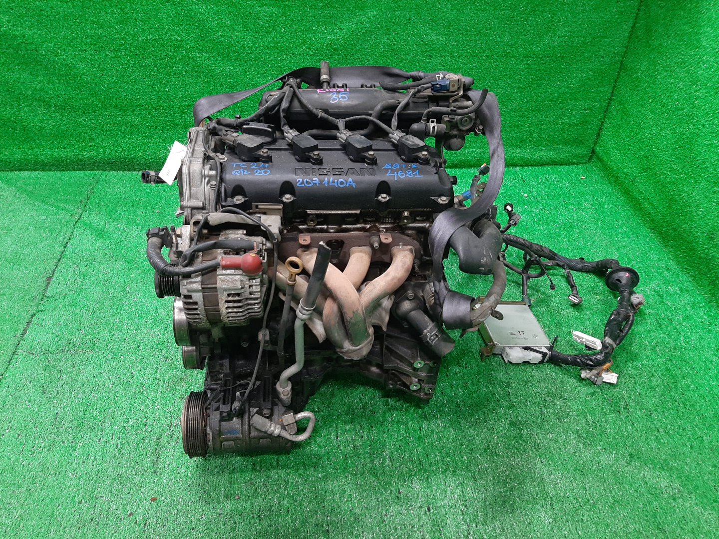 Двигатель NISSAN SERENA TC24 QR20DE PLASTIC 4 ракурс Двигатель NISSAN SERENA TC24 QR20DE PLASTIC 4 ракурс