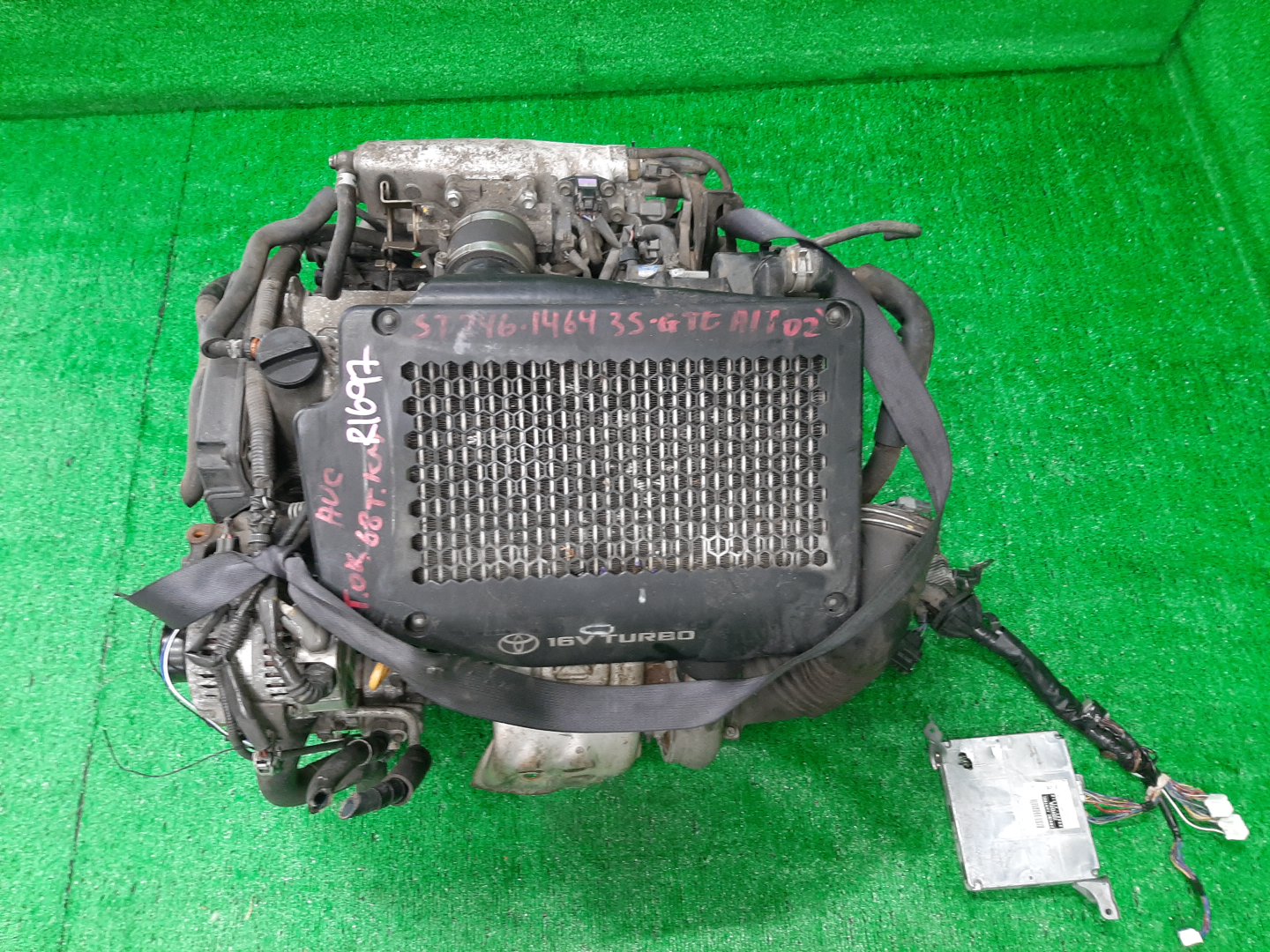 Двигатель TOYOTA CALDINA ST246W 3S-GTE 9440418 1 ракурс