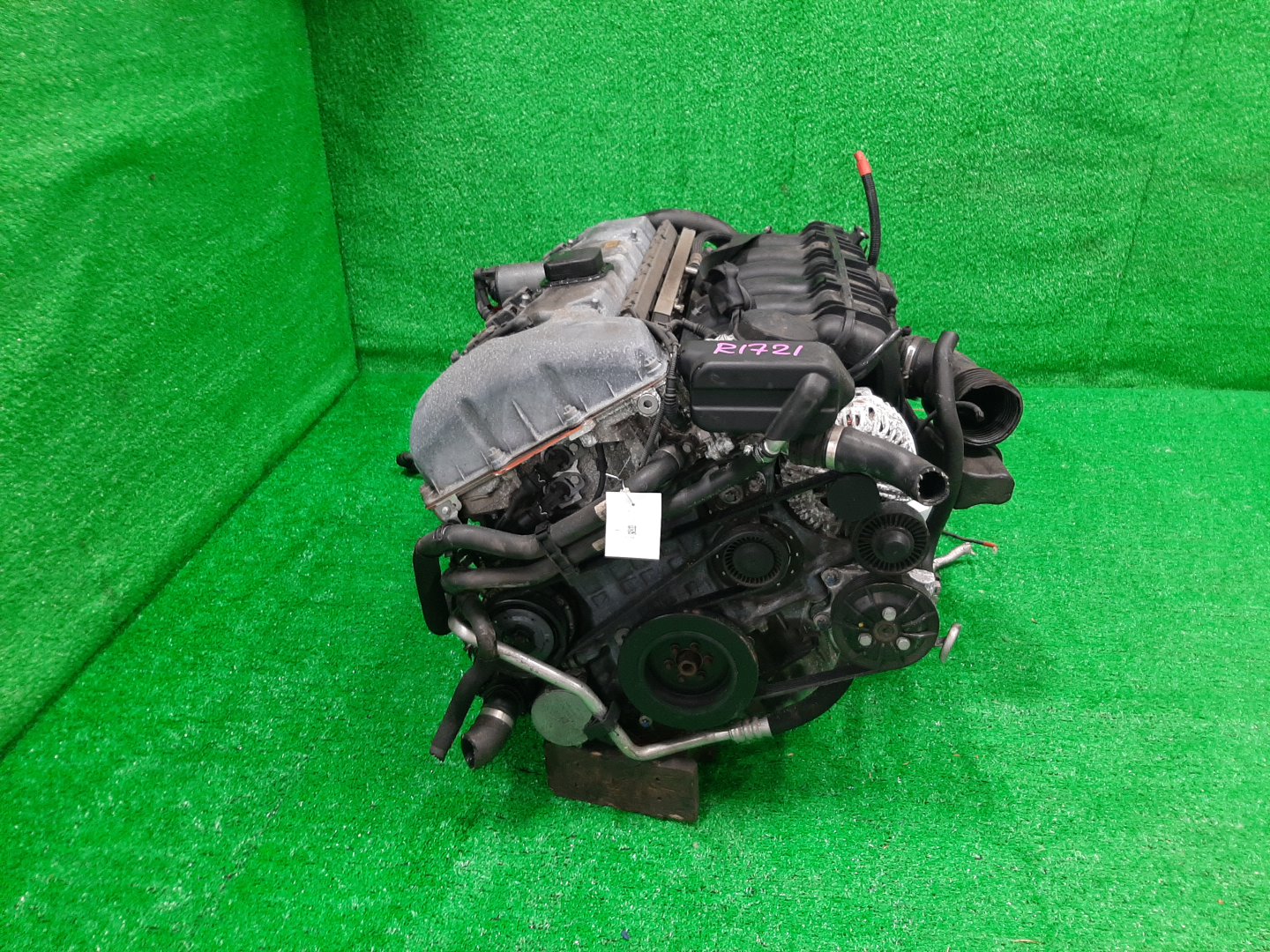 Двигатель BMW 5-Series, 3-Series, 323i, 325i, 525i E61, E60, E90, E91, E93, E92 N52B25AE N52B25AE 2 ракурс
