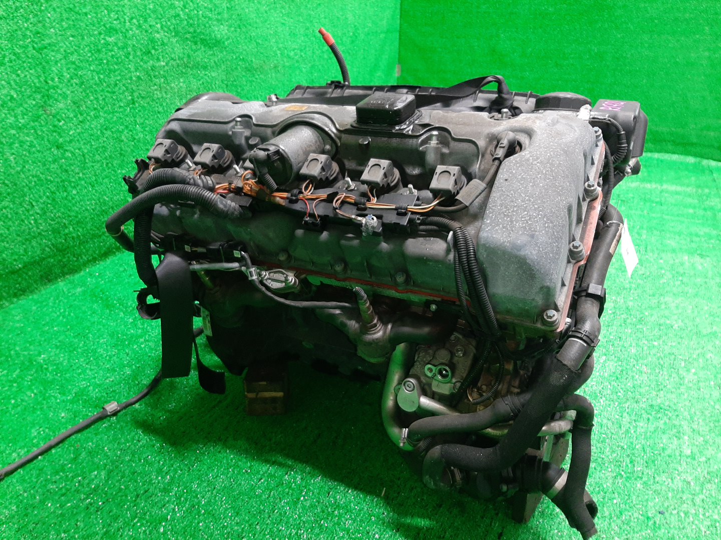 Двигатель BMW 5-Series, 3-Series, 323i, 325i, 525i E61, E60, E90, E91, E93, E92 N52B25AE N52B25AE 3 ракурс