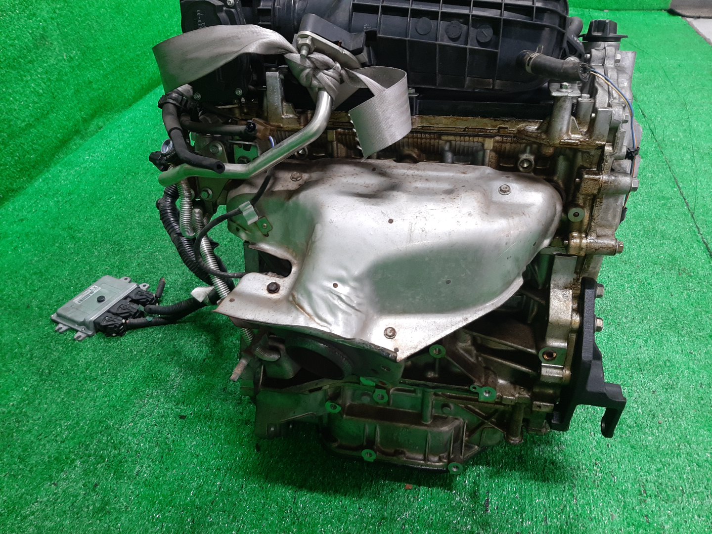Двигатель NISSAN LAFESTA B30 MR20DE 213681B 3 ракурс