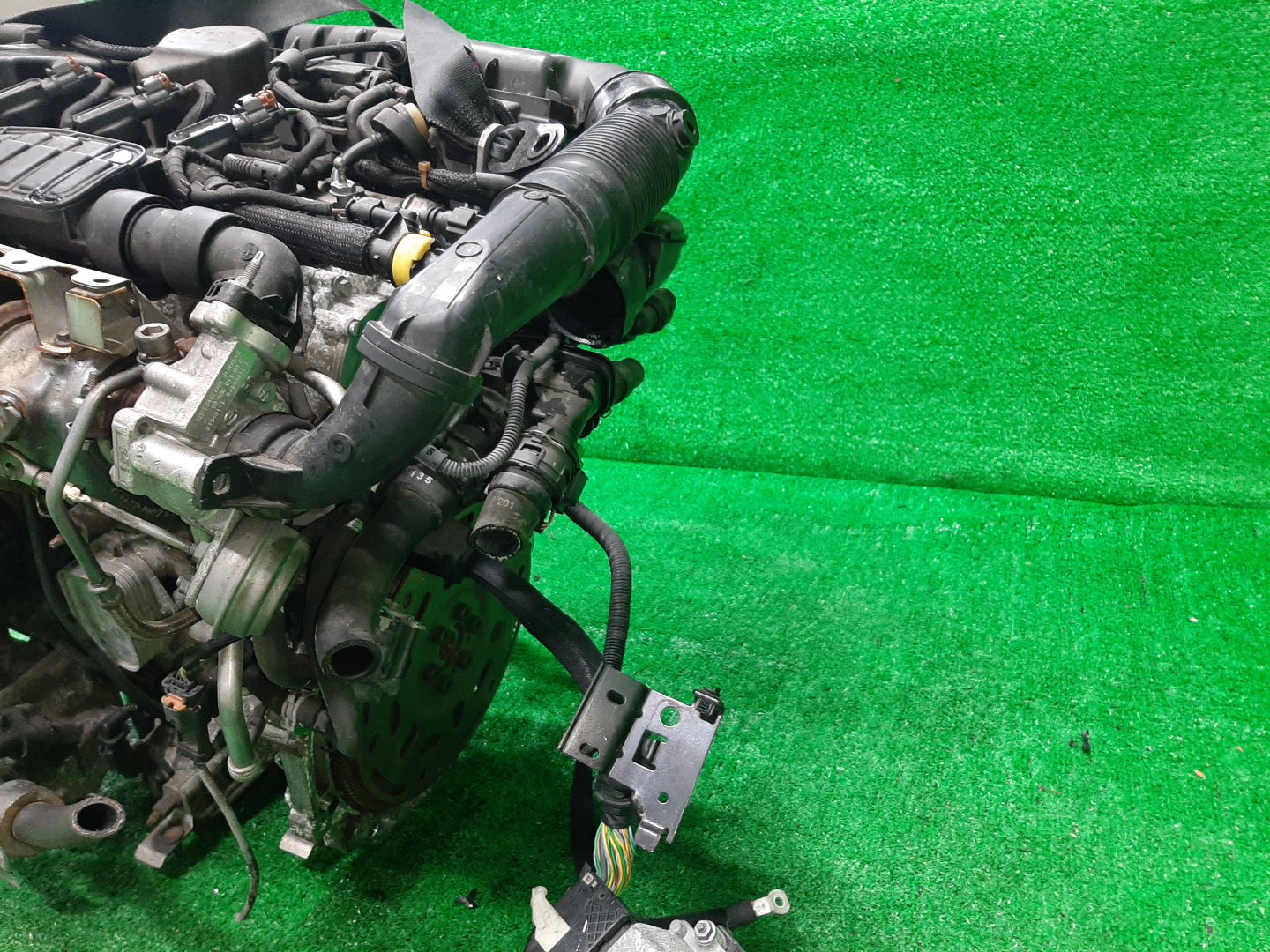 Двигатель PEUGEOT 2008, 308, C4 PICASSO, C4, 5008 P24, T9, T92, T91, 3D, B7, T8 EB2DTS, HN02 10XT18 5 ракурс