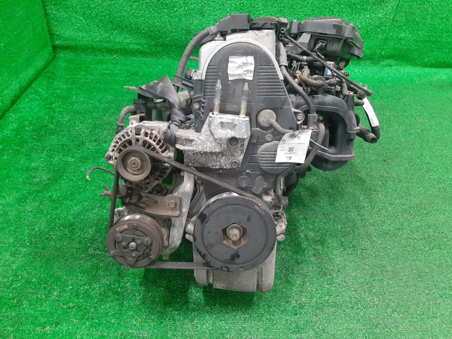 Двигатель HONDA CIVIC, STREAM, EDIX, CIVIC FERIO EU3, ES3, EU4, ET2, EN2, RN2, RN1, BE1, BE2 D17A 1302559 2 ракурс