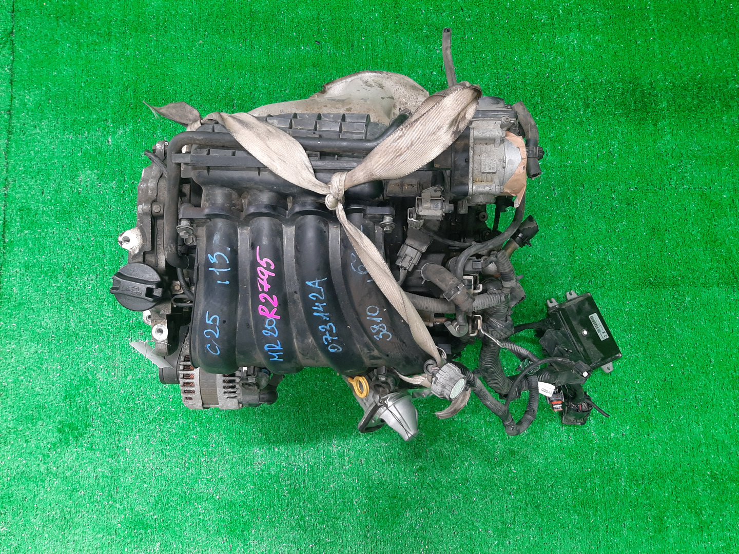 Двигатель NISSAN LANDY, SERENA SC25, CC25, C25 MR20DE 073142A 1 ракурс Двигатель NISSAN LANDY, SERENA SC25, CC25, C25 MR20DE 073142A 1 ракурс