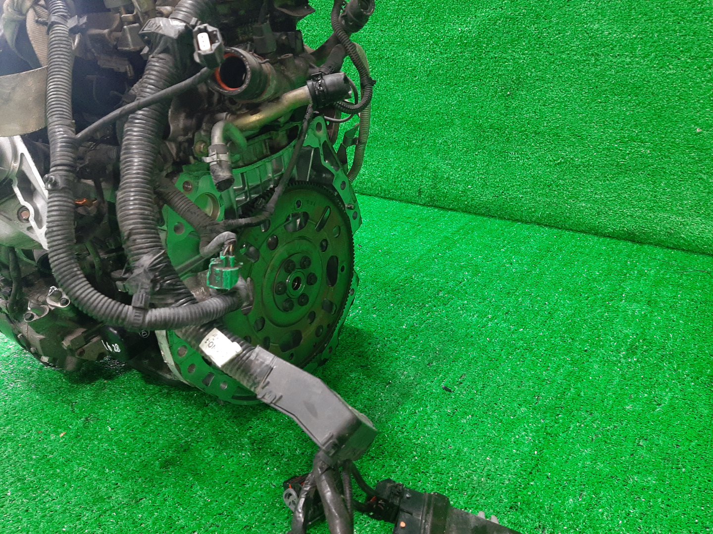 Двигатель NISSAN LANDY, SERENA SC25, CC25, C25 MR20DE 073142A 5 ракурс Двигатель NISSAN LANDY, SERENA SC25, CC25, C25 MR20DE 073142A 5 ракурс