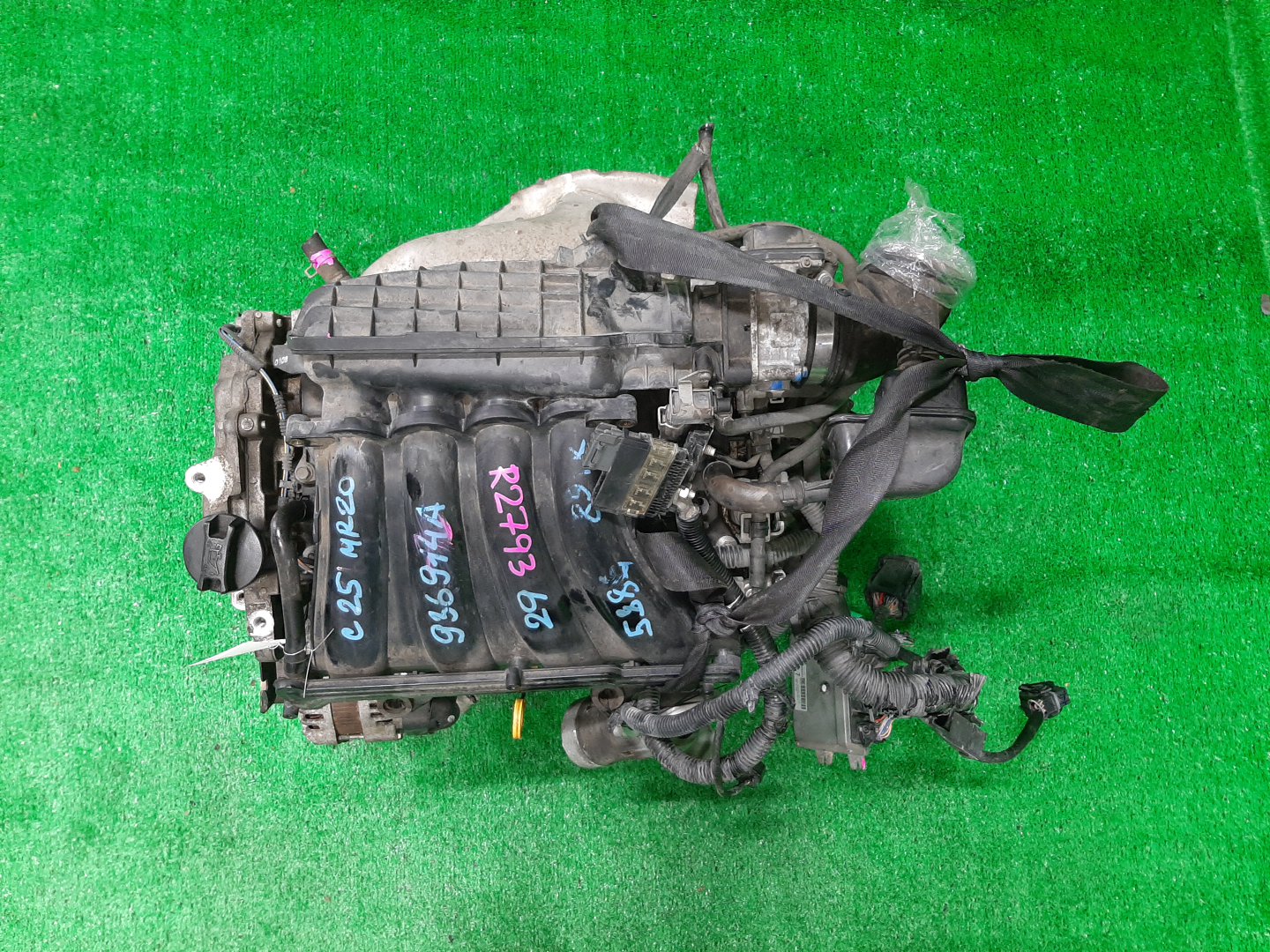 Двигатель NISSAN LANDY, SERENA SC25, CC25, C25 MR20DE 936914A 1 ракурс Двигатель NISSAN LANDY, SERENA SC25, CC25, C25 MR20DE 936914A 1 ракурс