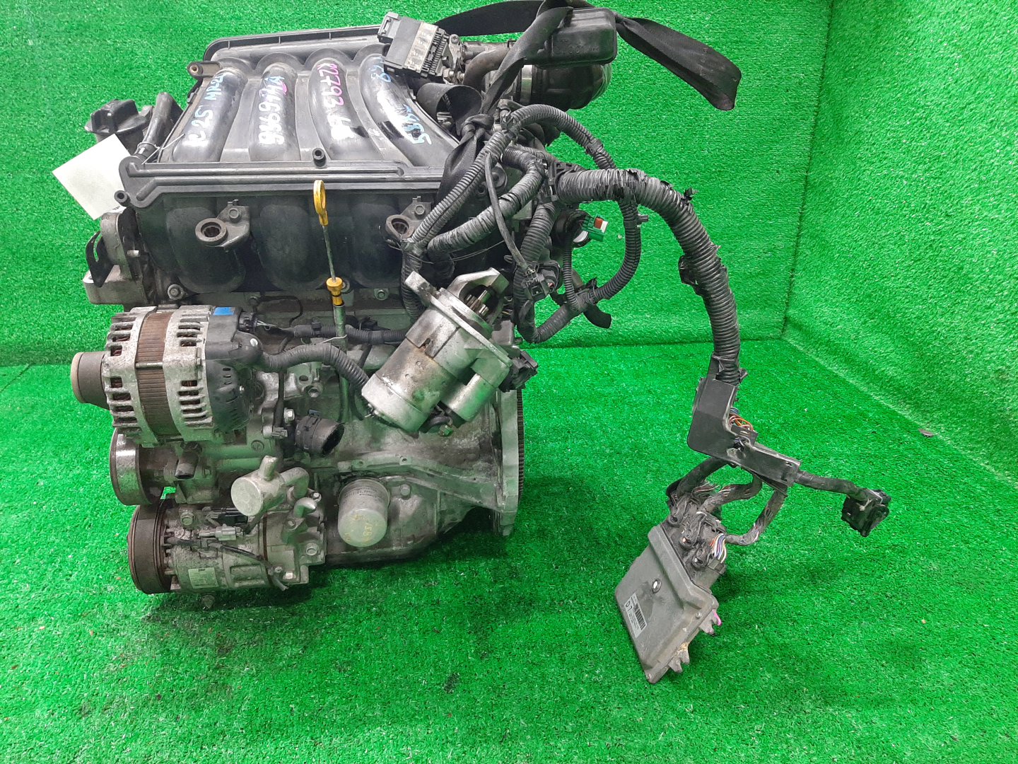 Двигатель NISSAN LANDY, SERENA SC25, CC25, C25 MR20DE 936914A 4 ракурс Двигатель NISSAN LANDY, SERENA SC25, CC25, C25 MR20DE 936914A 4 ракурс