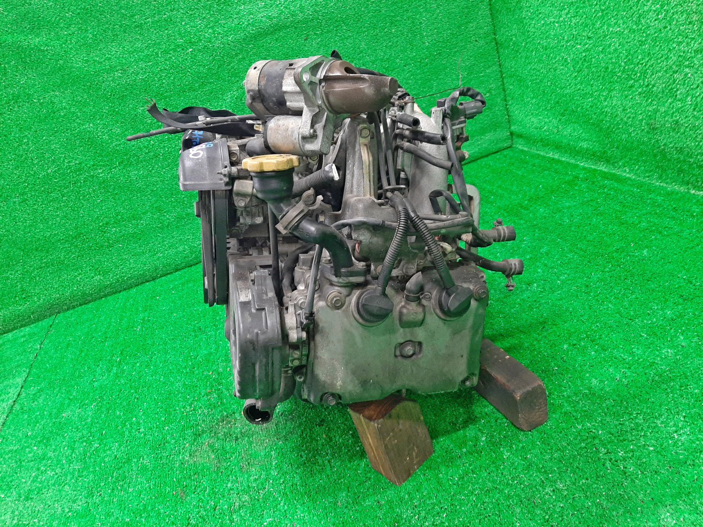Двигатель SUBARU IMPREZA GG2, GG3, GD3, GD2 EJ152 B654255 4 ракурс