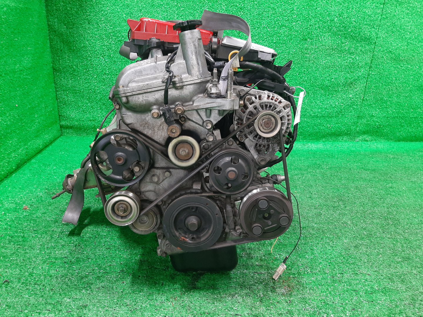 Двигатель MAZDA DEMIO, VERISA DY5W, DC5W ZY-VE MEX 2 ракурс