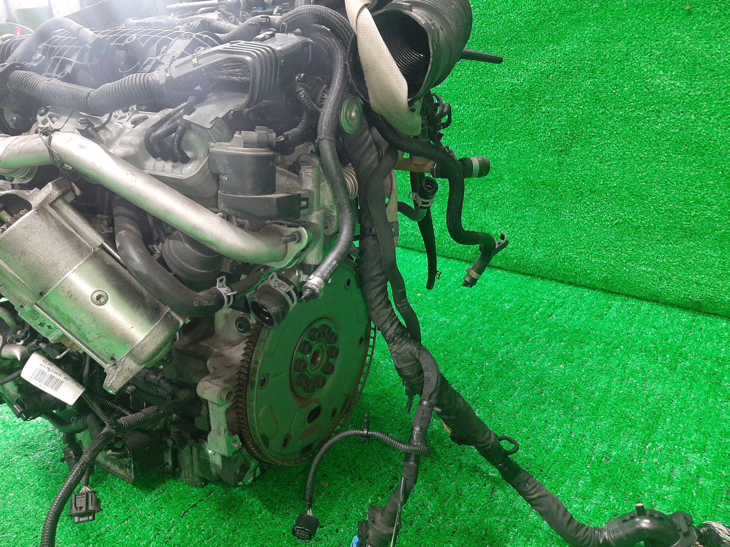 Двигатель VOLVO S90, V60, XC90, S60, V40, XC60 , FW, FS, MVA8, MV, DZ D4204T14 D4204T14 5 ракурс