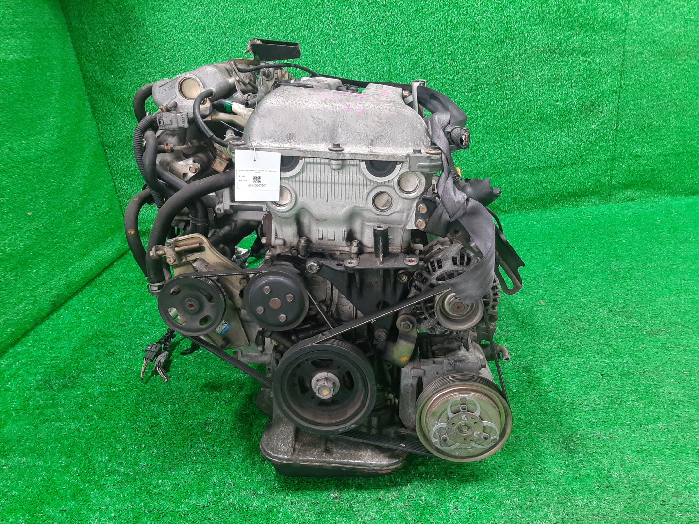 Двигатель NISSAN SERENA PC24 SR20DE 454145B 2 ракурс Двигатель NISSAN SERENA PC24 SR20DE 454145B 2 ракурс