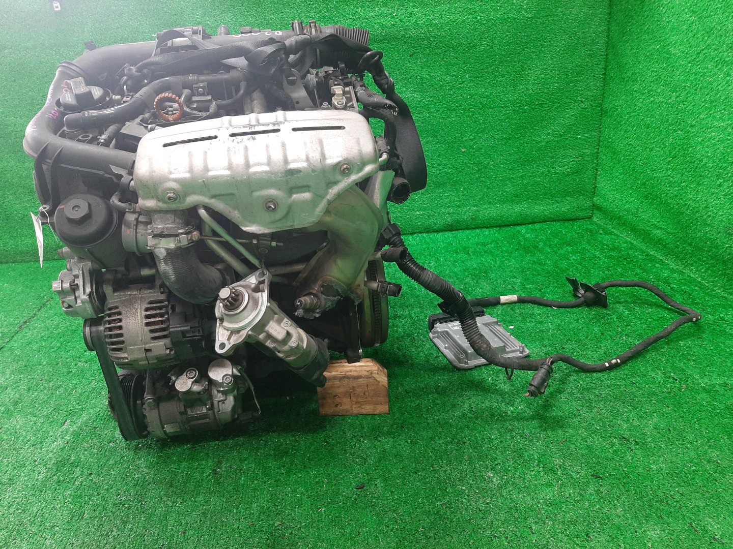 Двигатель VOLKSWAGEN TOURAN, GOLF V, GOLF, JETTA 1T1, 1T2, 1T3, 1K1, MK5, 1K5 BLG 035095 4 ракурс
