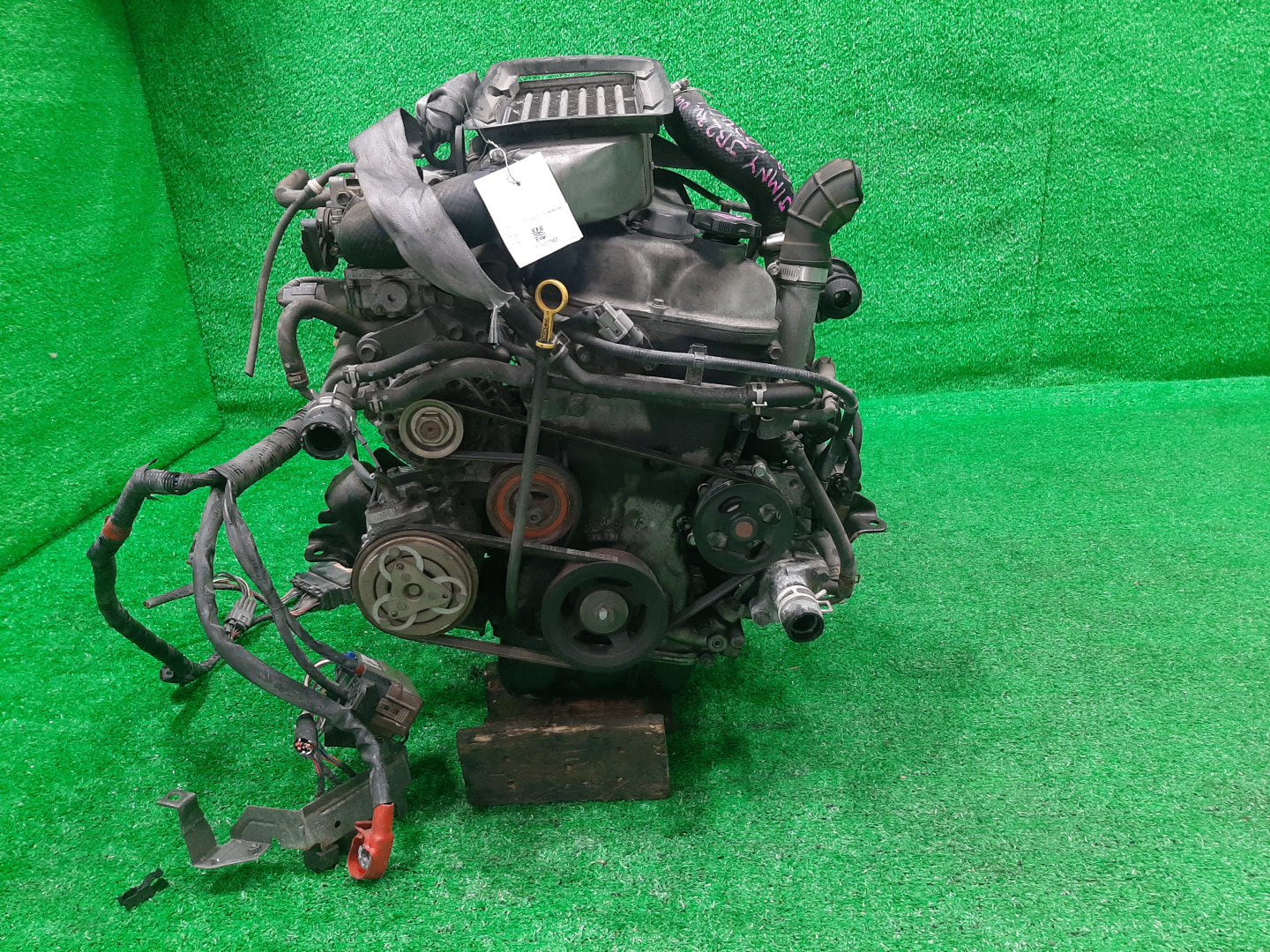 Двигатель SUZUKI JIMNY JB23W K6A-T 1MOD 2 ракурс Двигатель SUZUKI JIMNY JB23W K6A-T 1MOD 2 ракурс