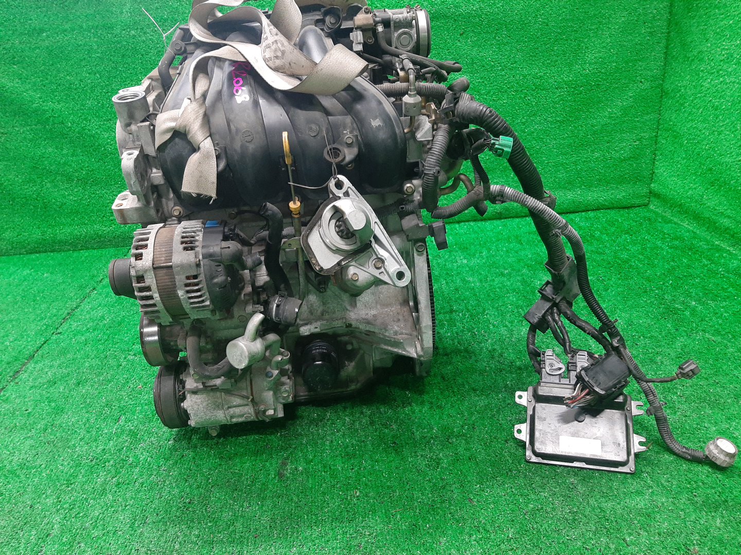 Двигатель NISSAN LANDY, SERENA SC25, CC25, C25 MR20DE NO EGR 4 ракурс