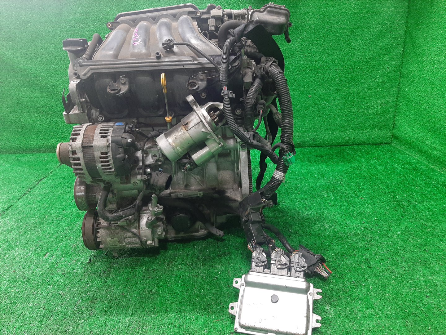 Двигатель NISSAN LANDY, SERENA SC25, CC25, C25 MR20DE 957969A 4 ракурс