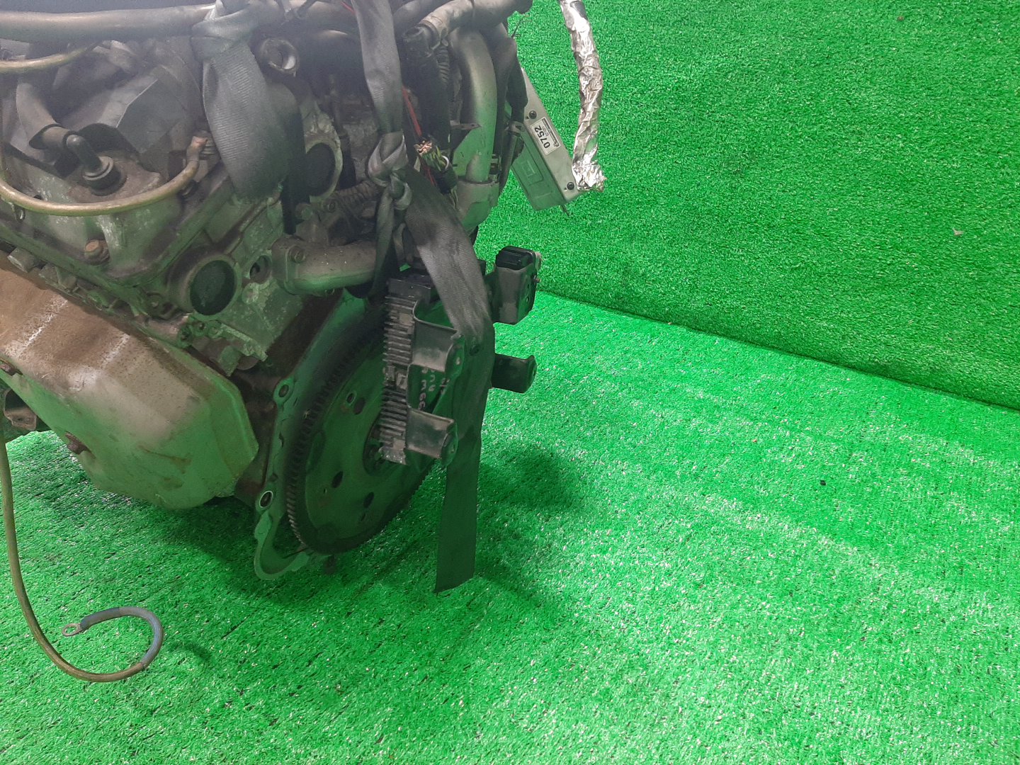 Двигатель MITSUBISHI CHALLENGER K99W 6G74 MD350975 5 ракурс
