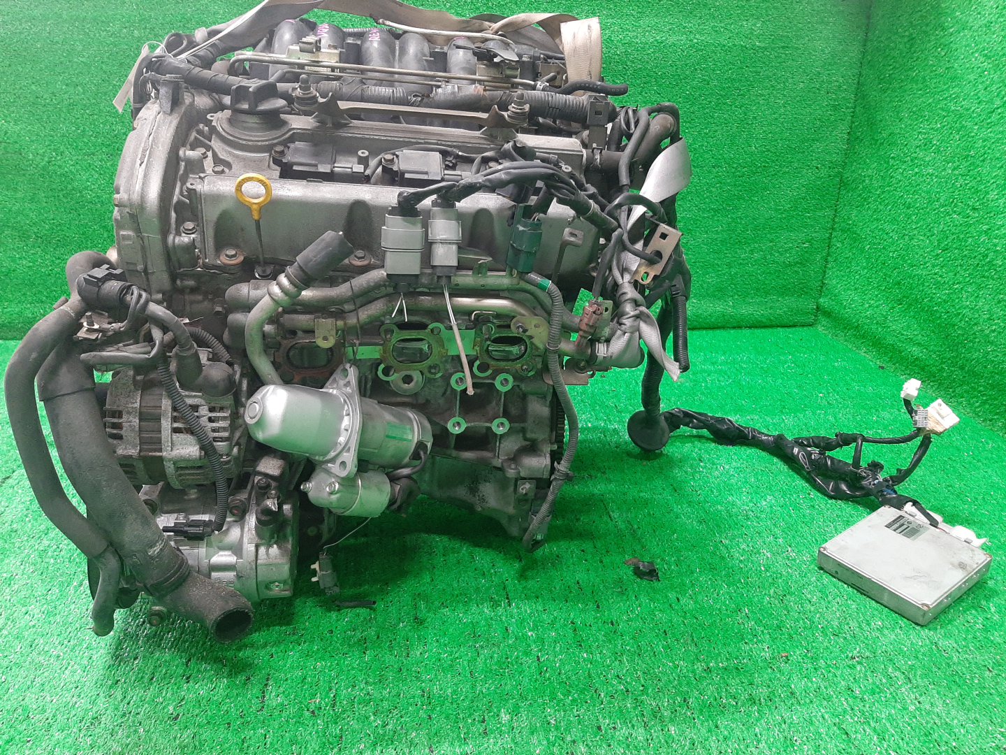 Двигатель NISSAN CEFIRO A33 VQ20DE NEO 4 ракурс Двигатель NISSAN CEFIRO A33 VQ20DE NEO 4 ракурс