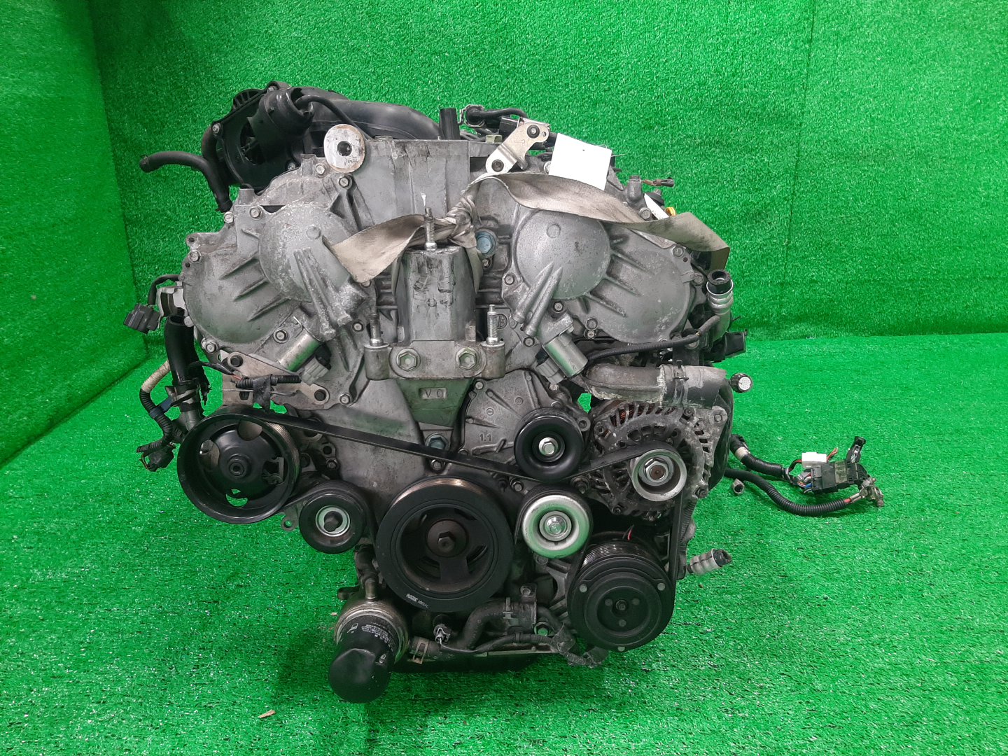 Двигатель NISSAN TEANA J32 VQ25DE 722946A 2 ракурс