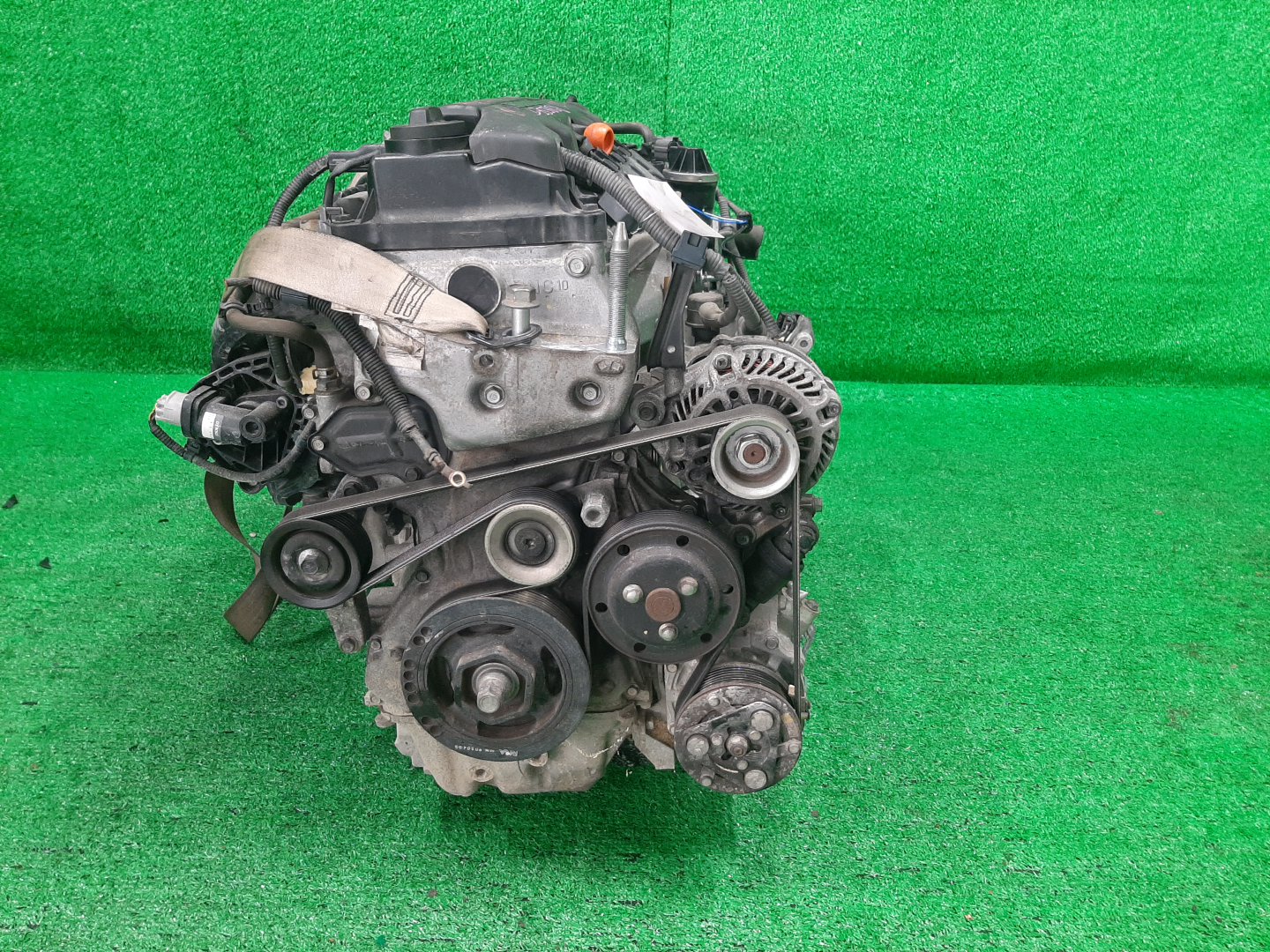Двигатель HONDA CIVIC FD1 R18A SET 2 ракурс