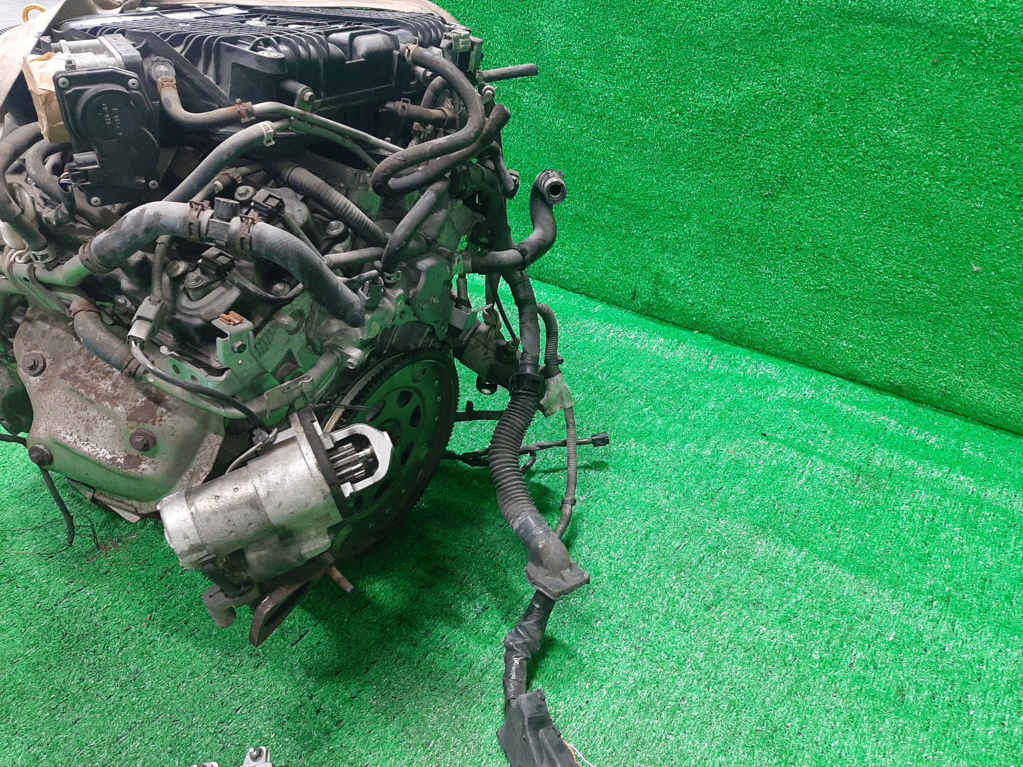 Двигатель NISSAN SKYLINE PV36 VQ35HR 538436C 5 ракурс