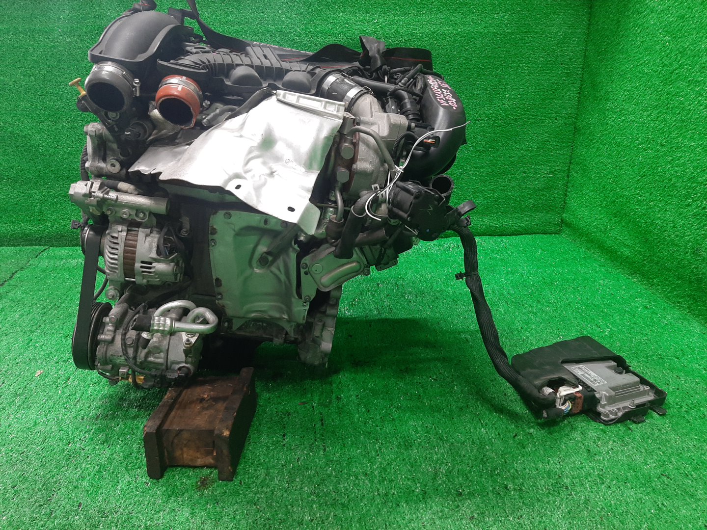 Двигатель PEUGEOT 208, DS5, RCZ, 308, DS4 A9, K, PF2, 4C, 4A, N 5F03, EP6CDTX, EP6DTX EP6CDTX 4 ракурс