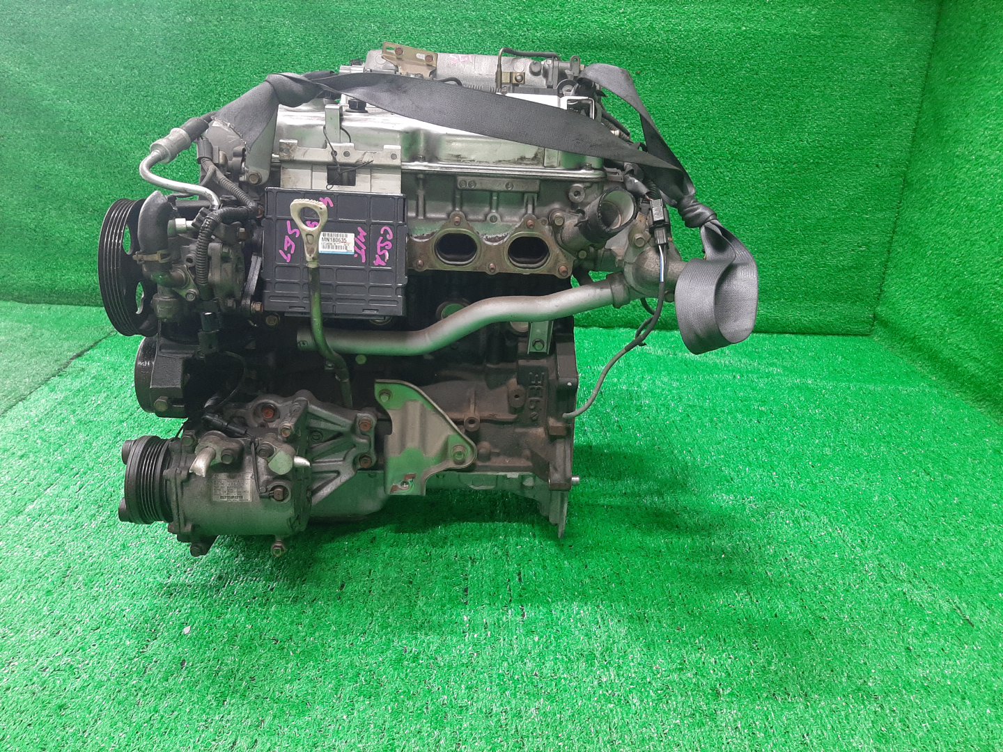 Двигатель MITSUBISHI LANCER CEDIA, LANCER CS5W, CS5A 4G93 HE GDI 4 ракурс Двигатель MITSUBISHI LANCER CEDIA, LANCER CS5W, CS5A 4G93 HE GDI 4 ракурс