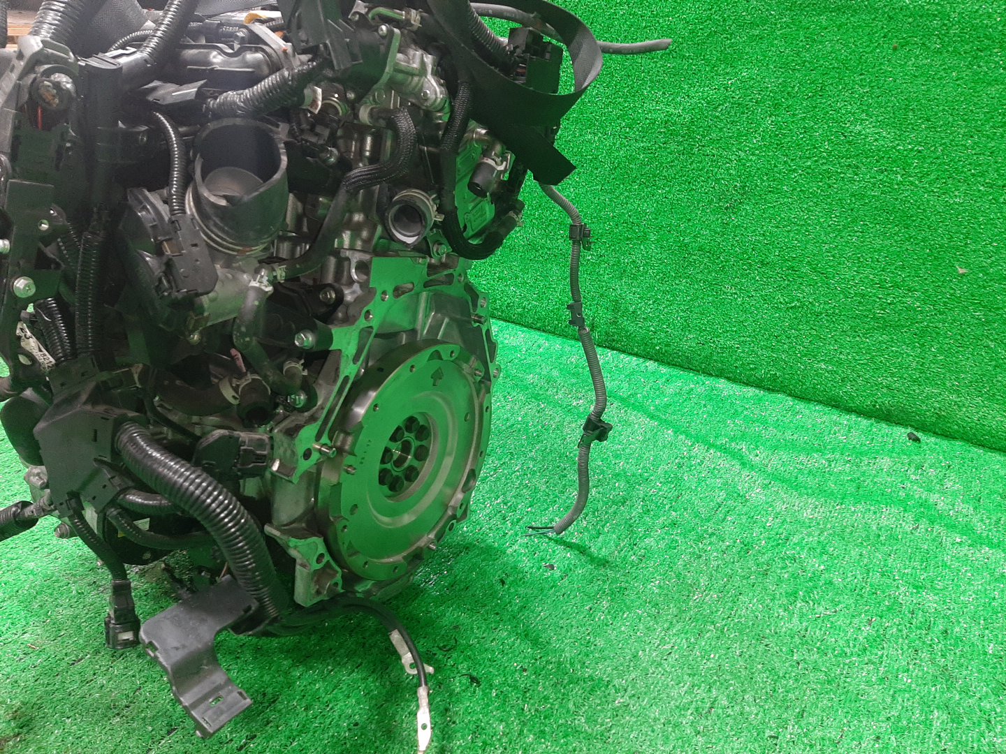 Двигатель TOYOTA YARIS MXPH10 M15A-FXE Y583190 5 ракурс